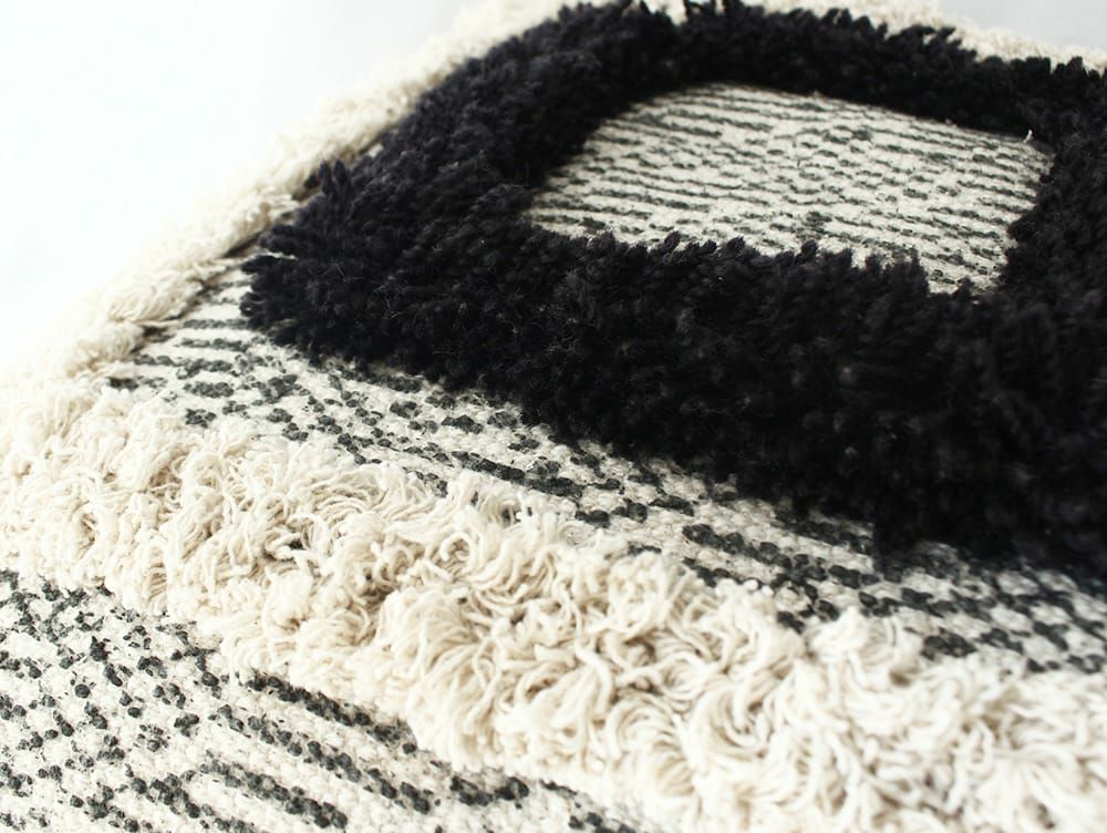 COP cushion cover palece 004