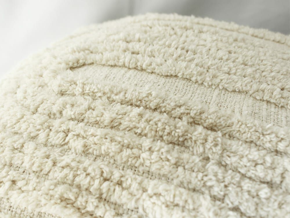 COP cushion cover popping 003