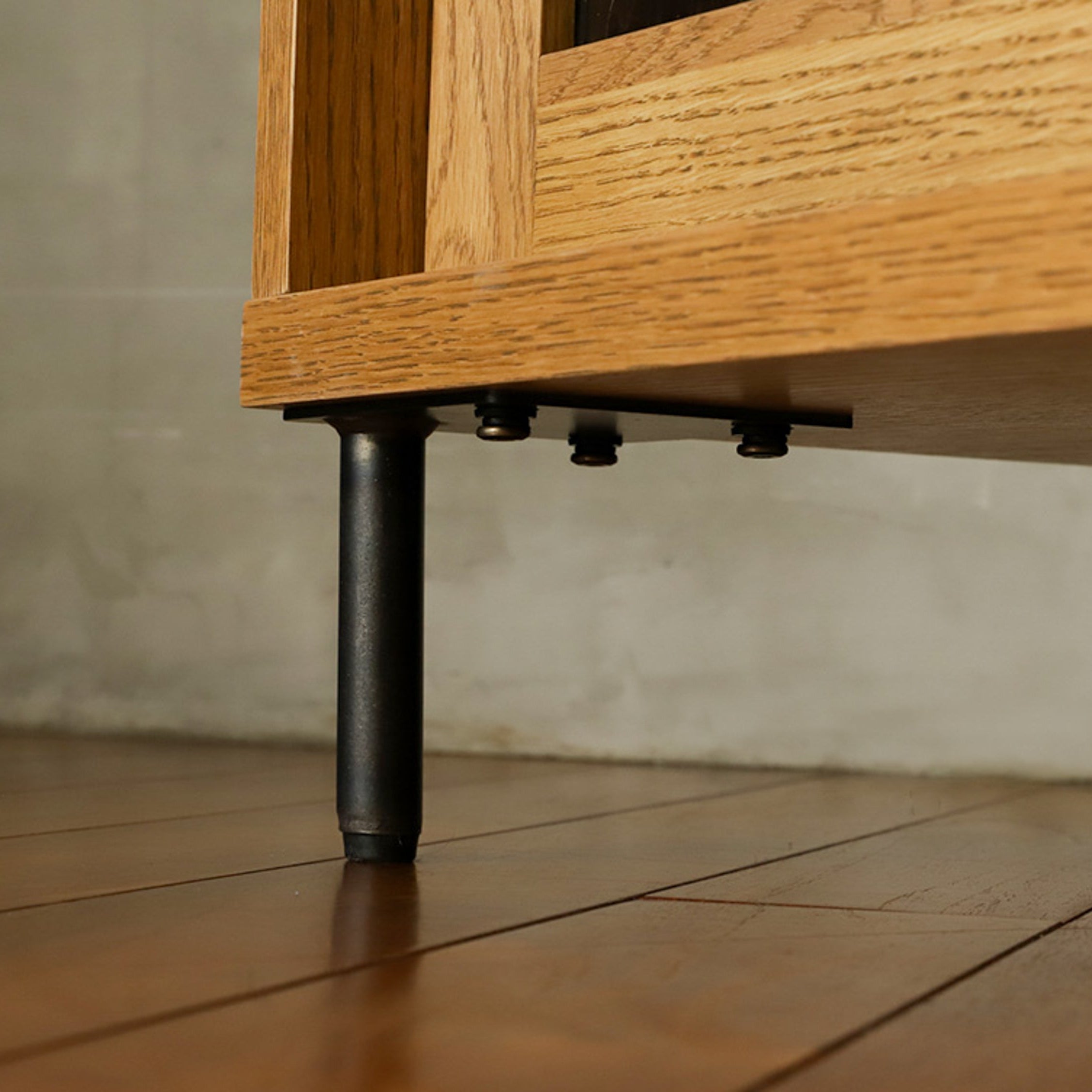 ナチュラルヴィンテージなキャビネット