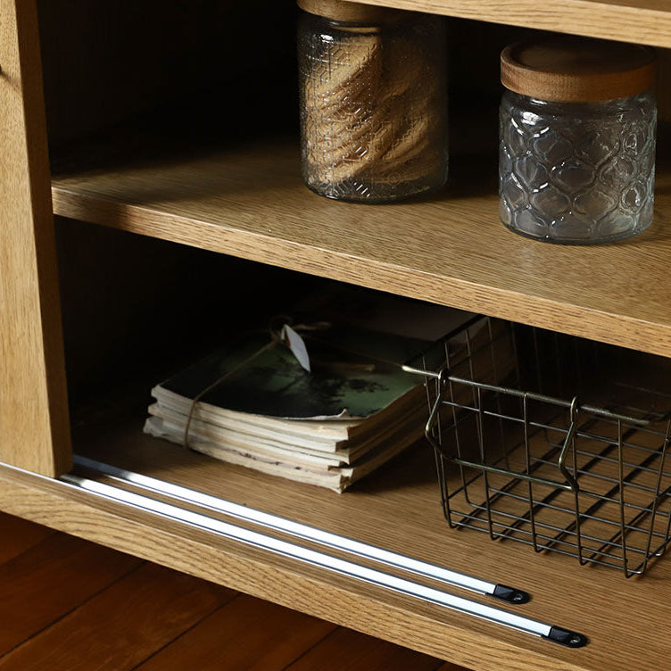 ナチュラルヴィンテージなキャビネット