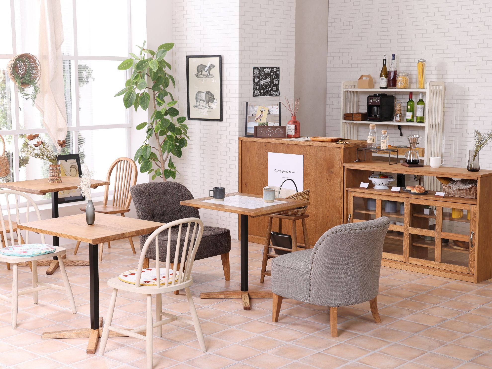 TOFFY CAFE TABLE TILE