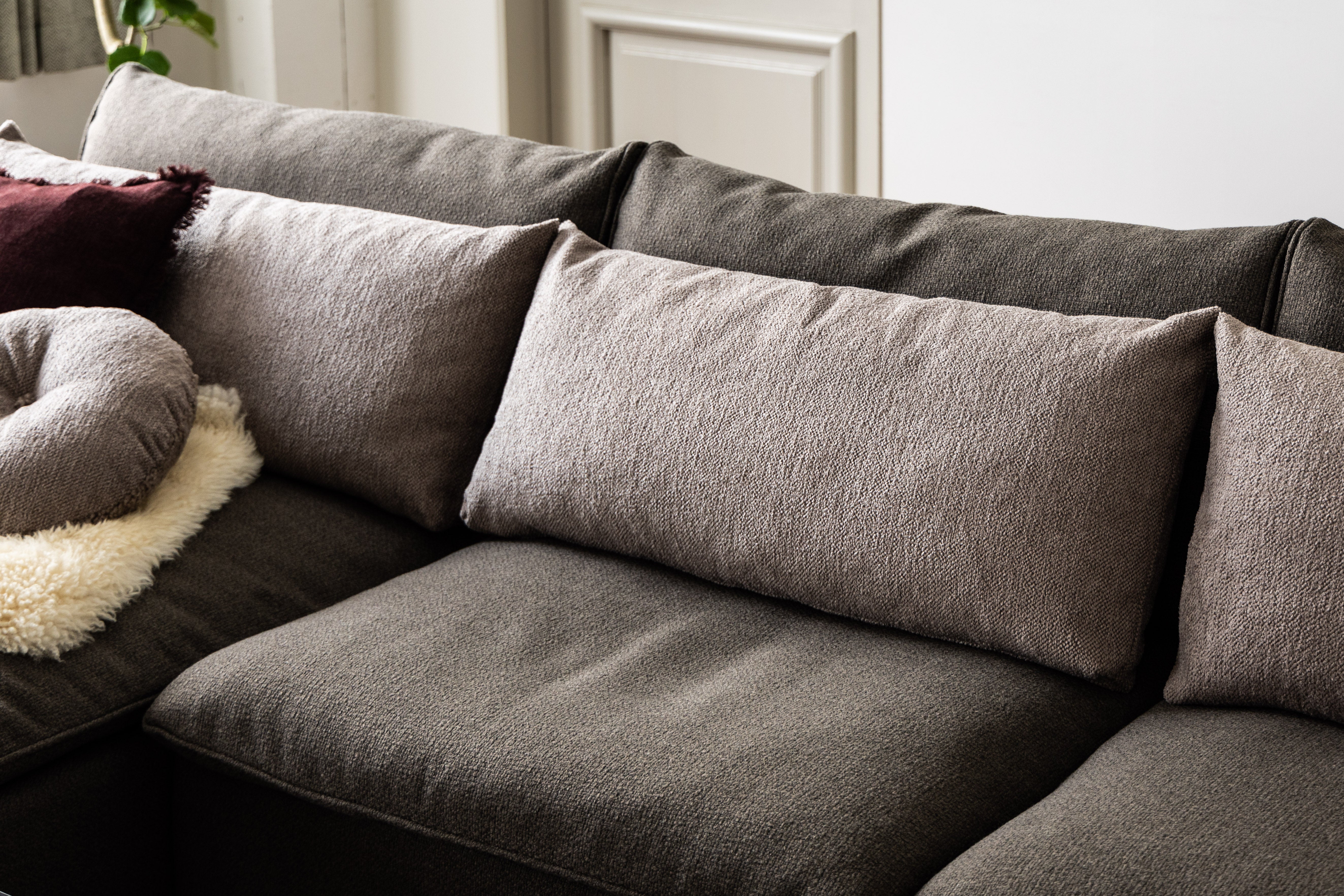 UNIT SOFA