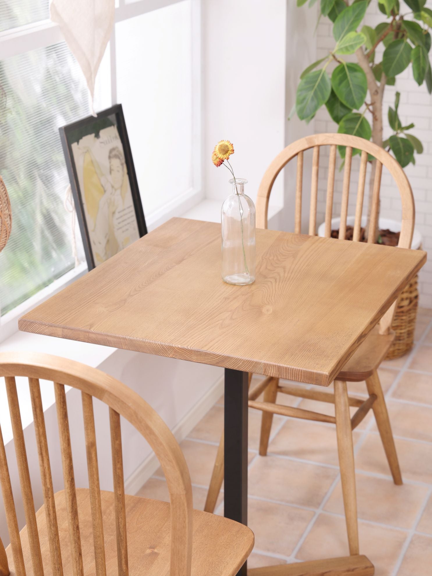 TOFFY CAFE TABLE WOOD