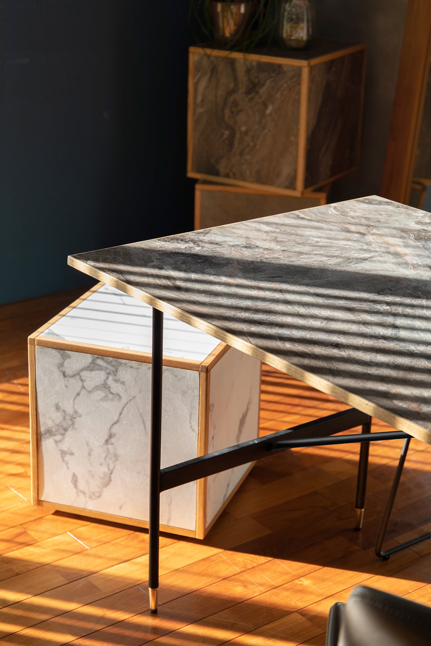 POL 2way dining table