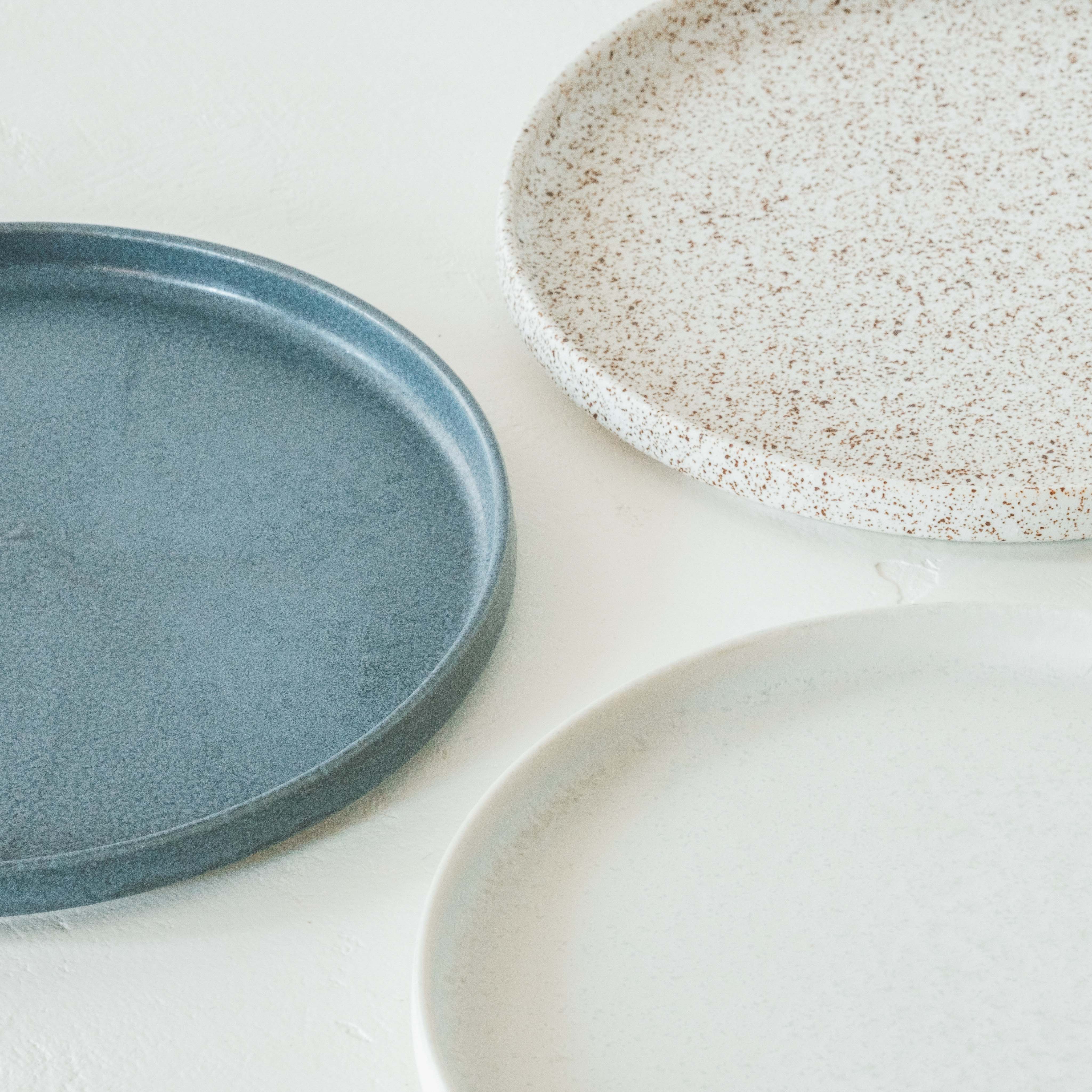 KITTATE PLATE