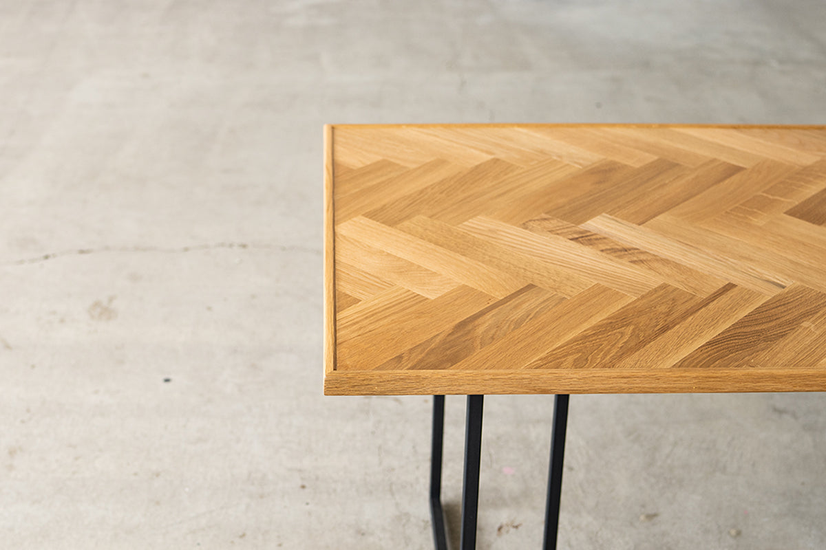 NODEⅡ HERRINGBONE LIVING DINING TABLE