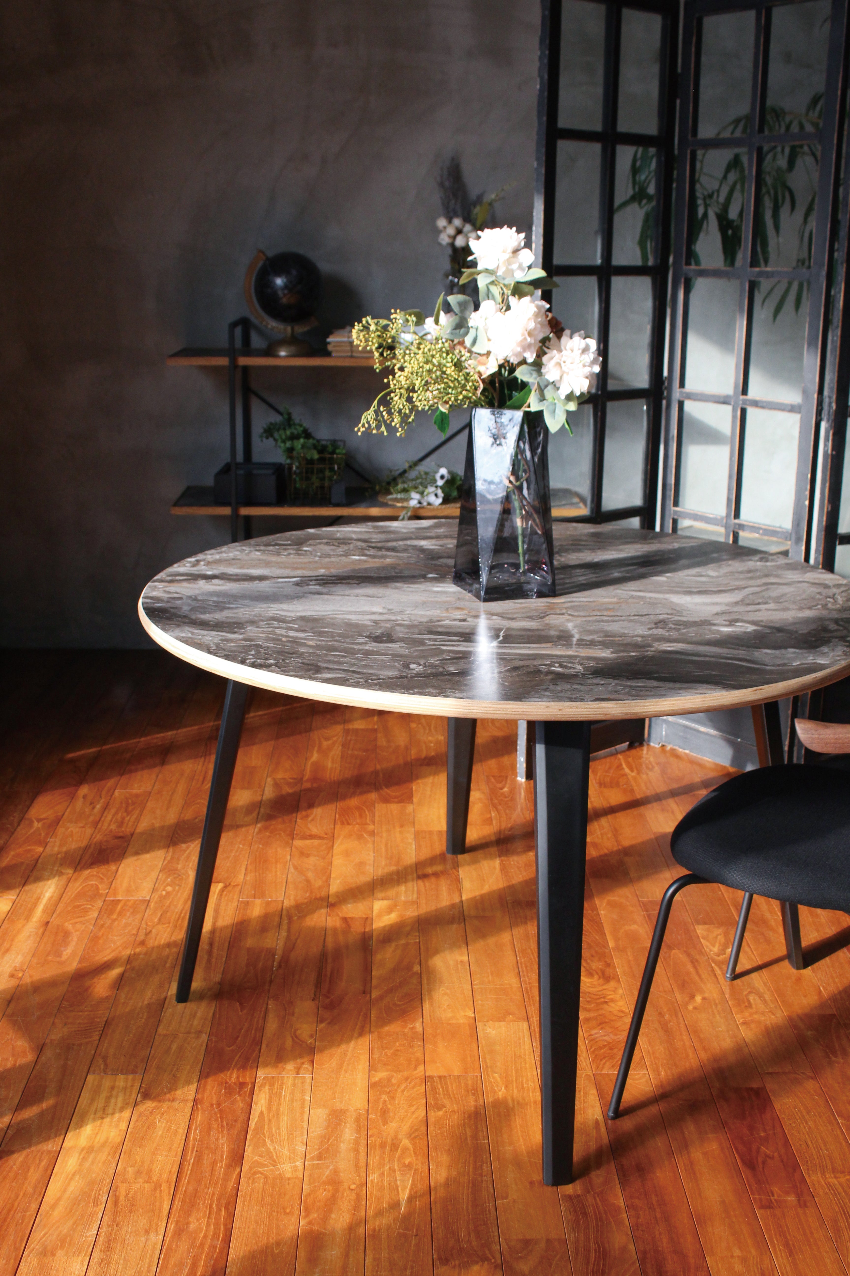 CANTY round table BK