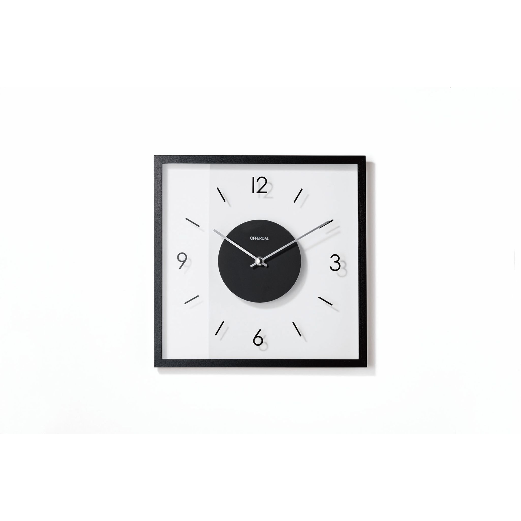 Laturi|WALL CLOCK