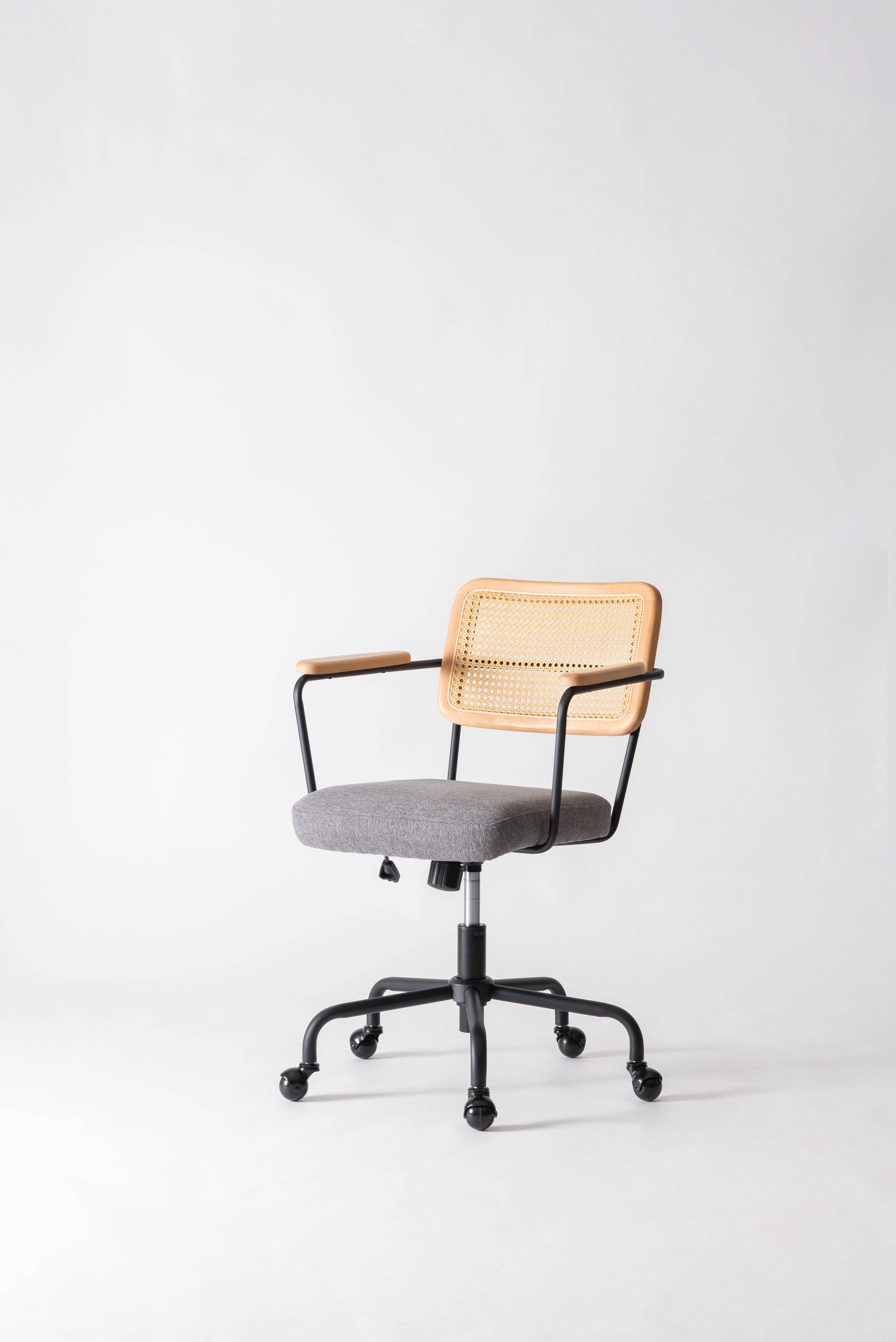 ELDER DESK CHAIR