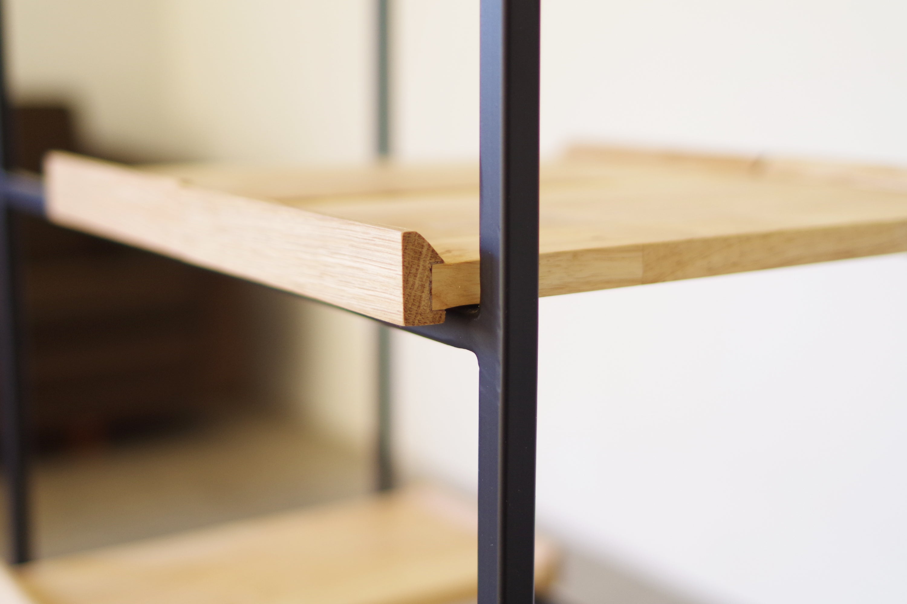 DISPLAY SHELF