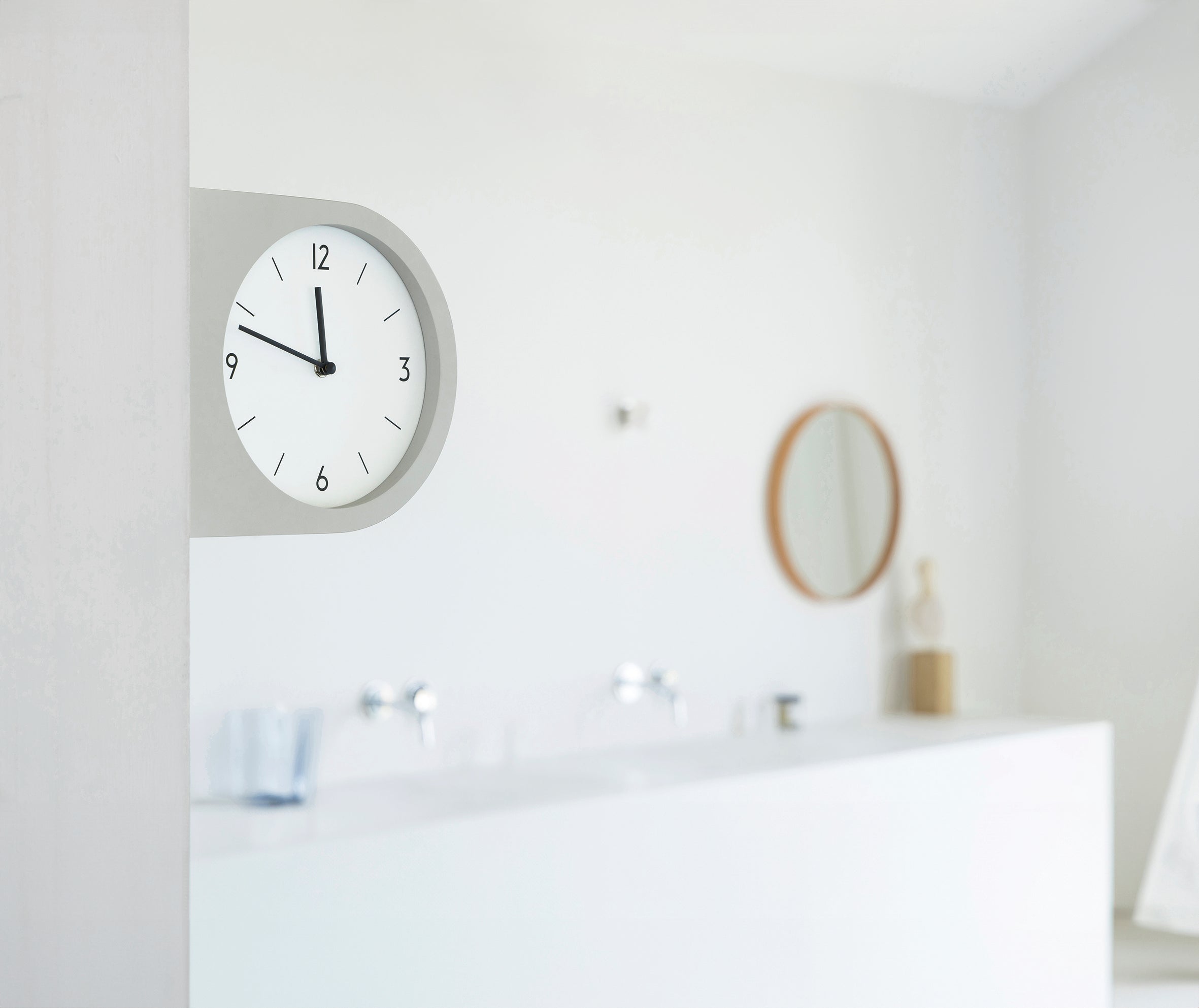 Madeto|WALL CLOCK