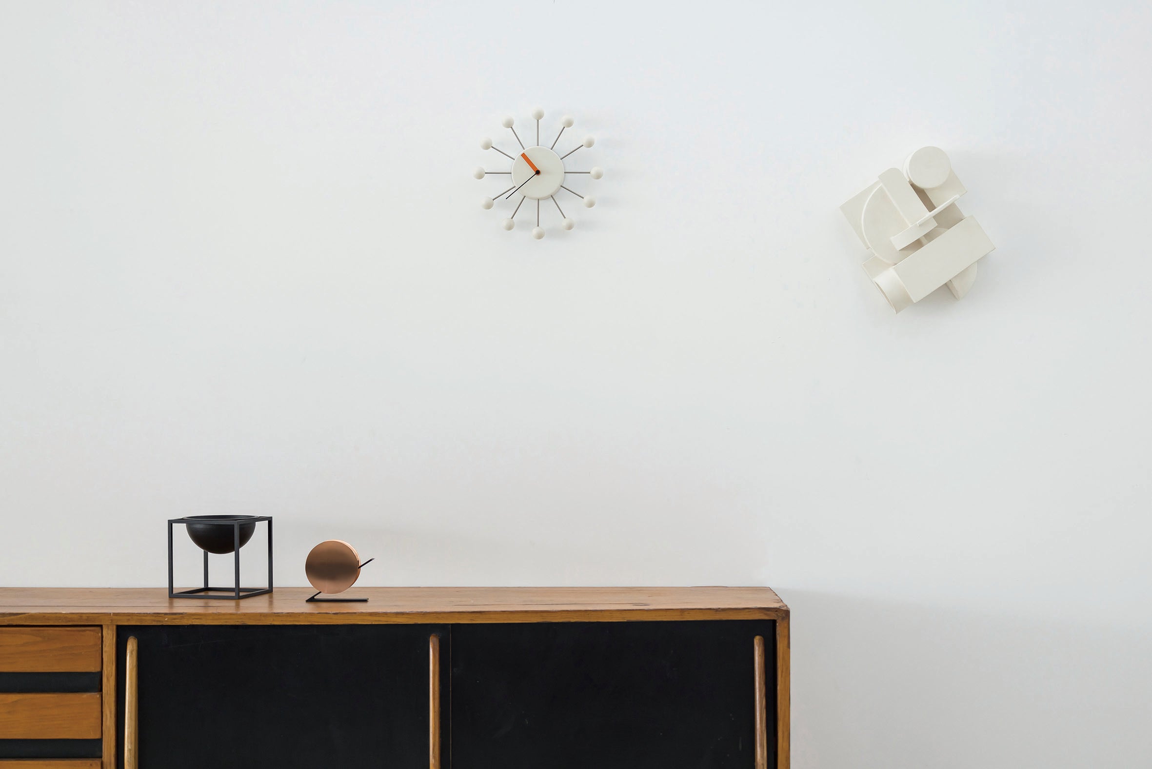 Aino|WALL CLOCK