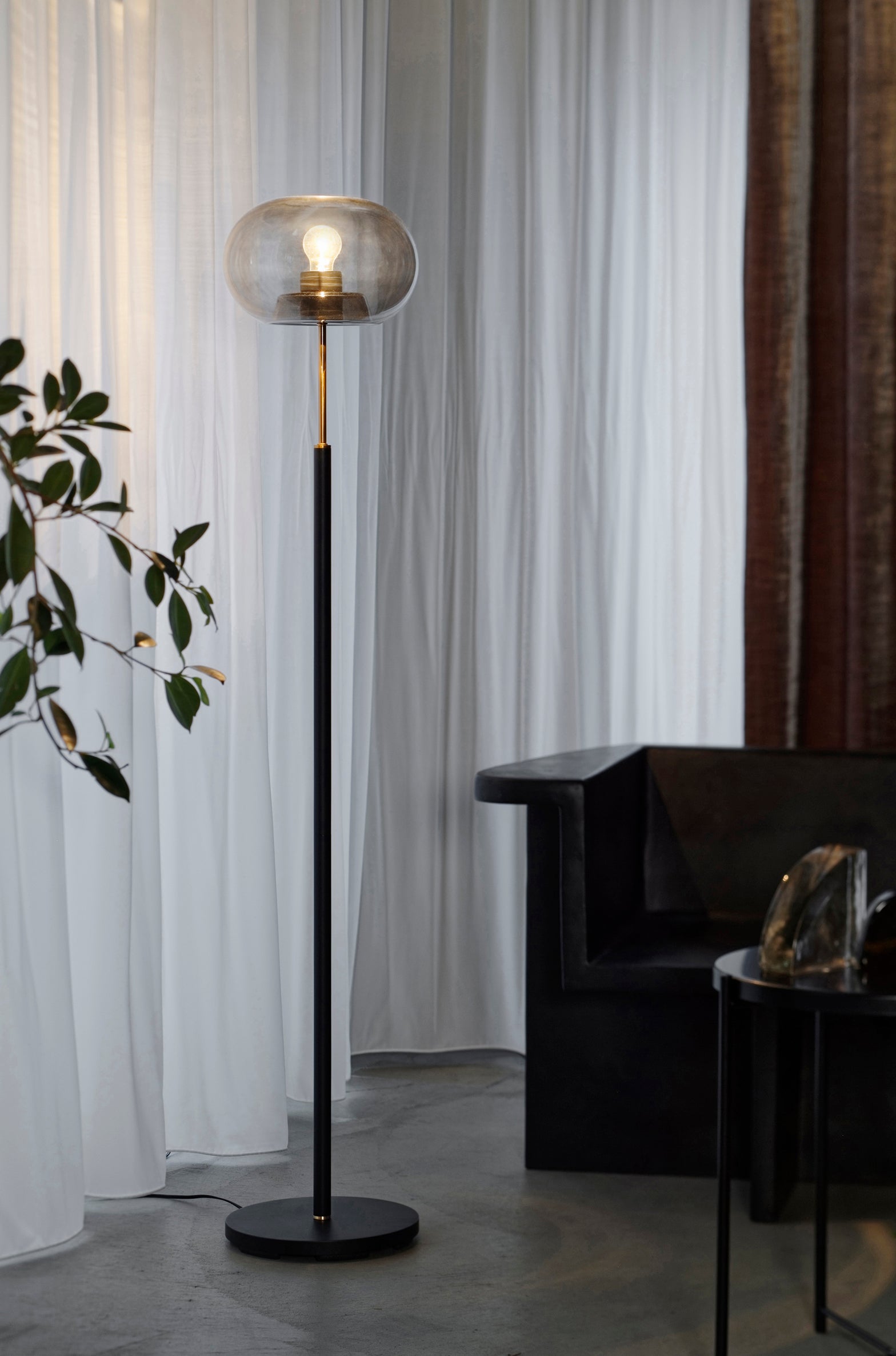 Melander|FLOOR LIGHT