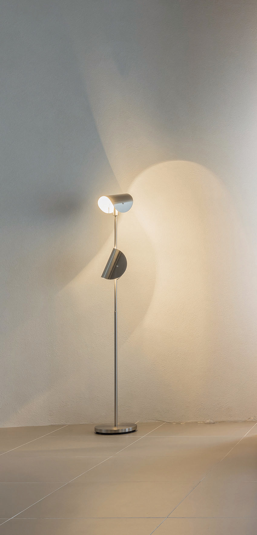 Ferrum|FLOOR LIGHT