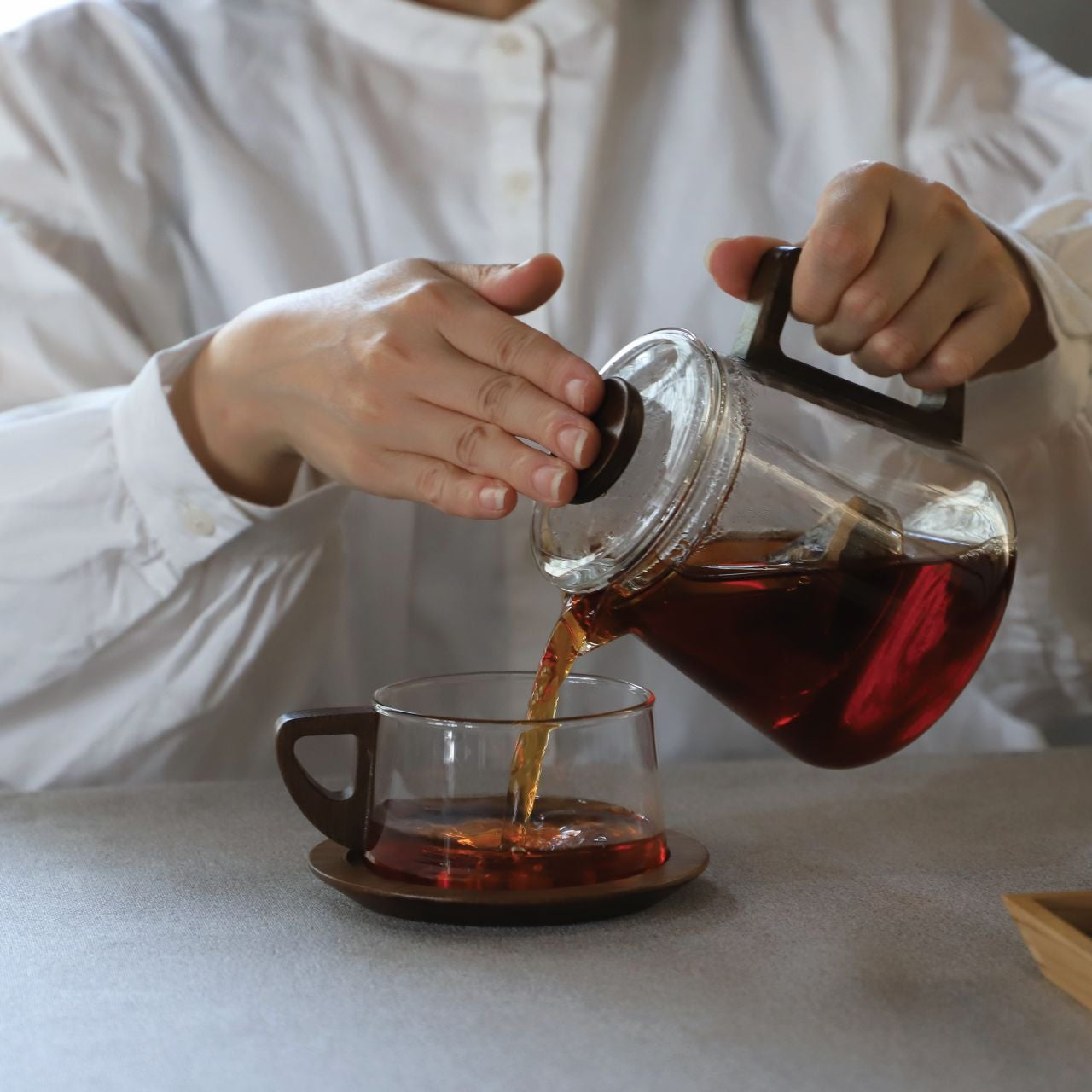 noon coaster walnut