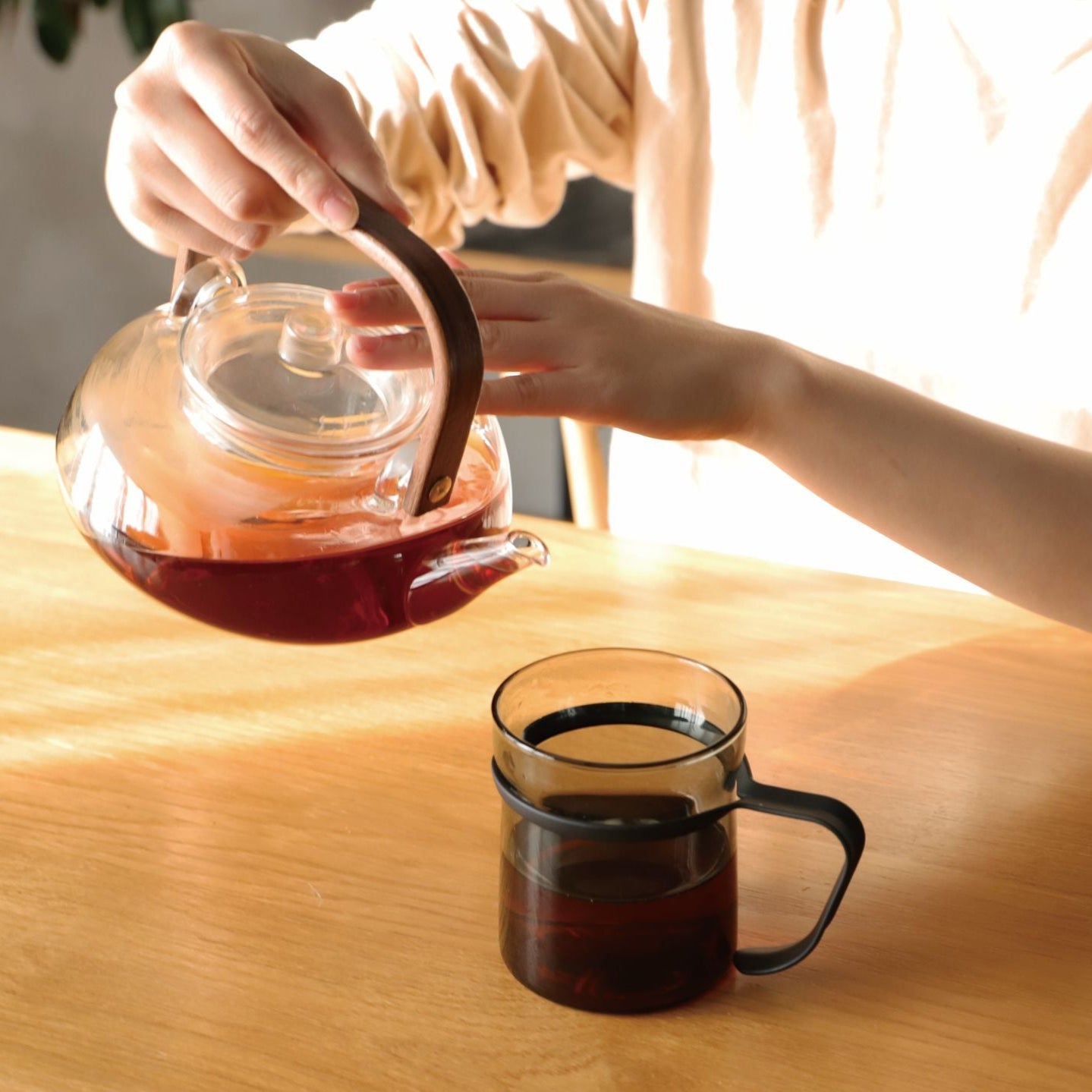 noon teapot