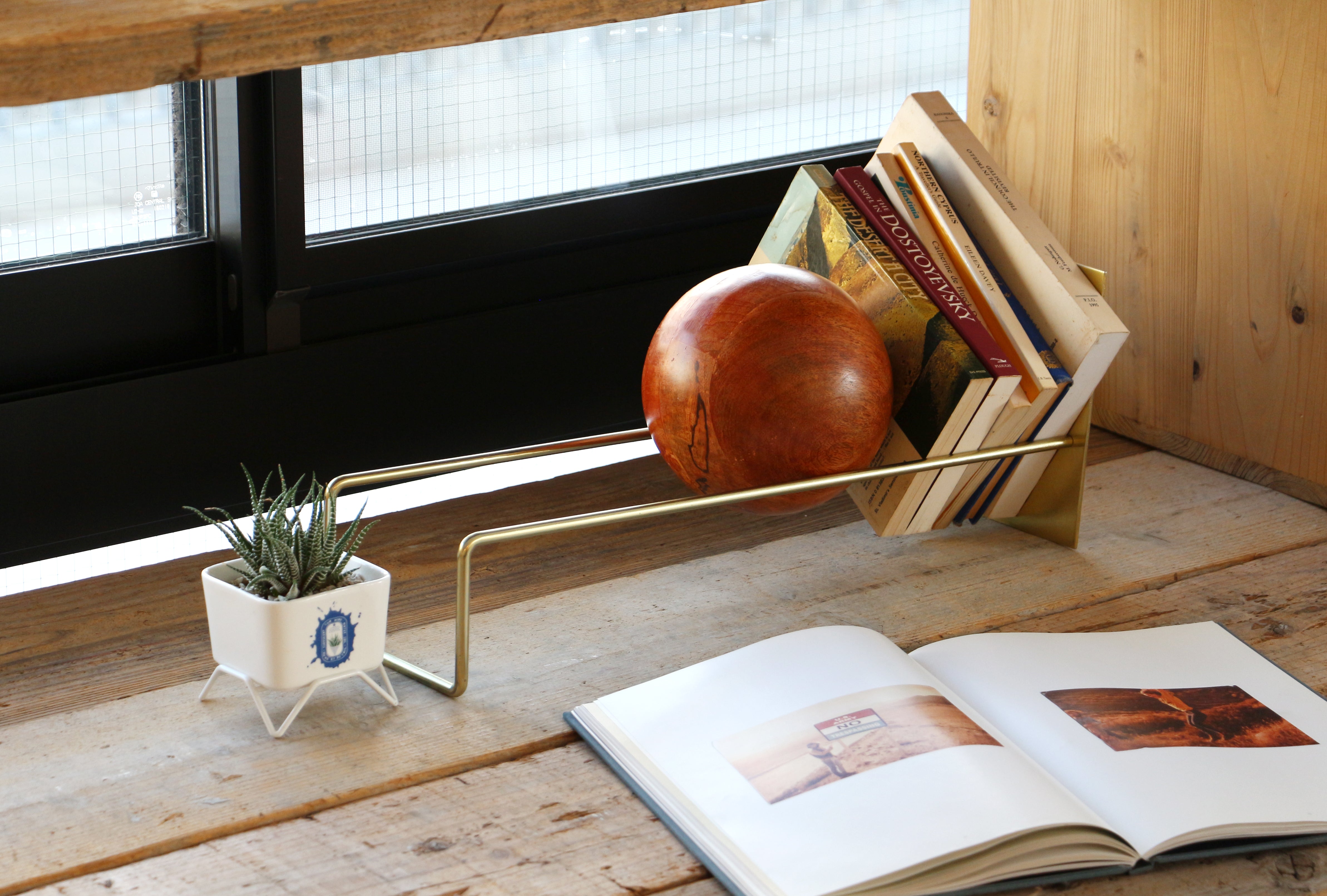 Slope Bookend "Gold"