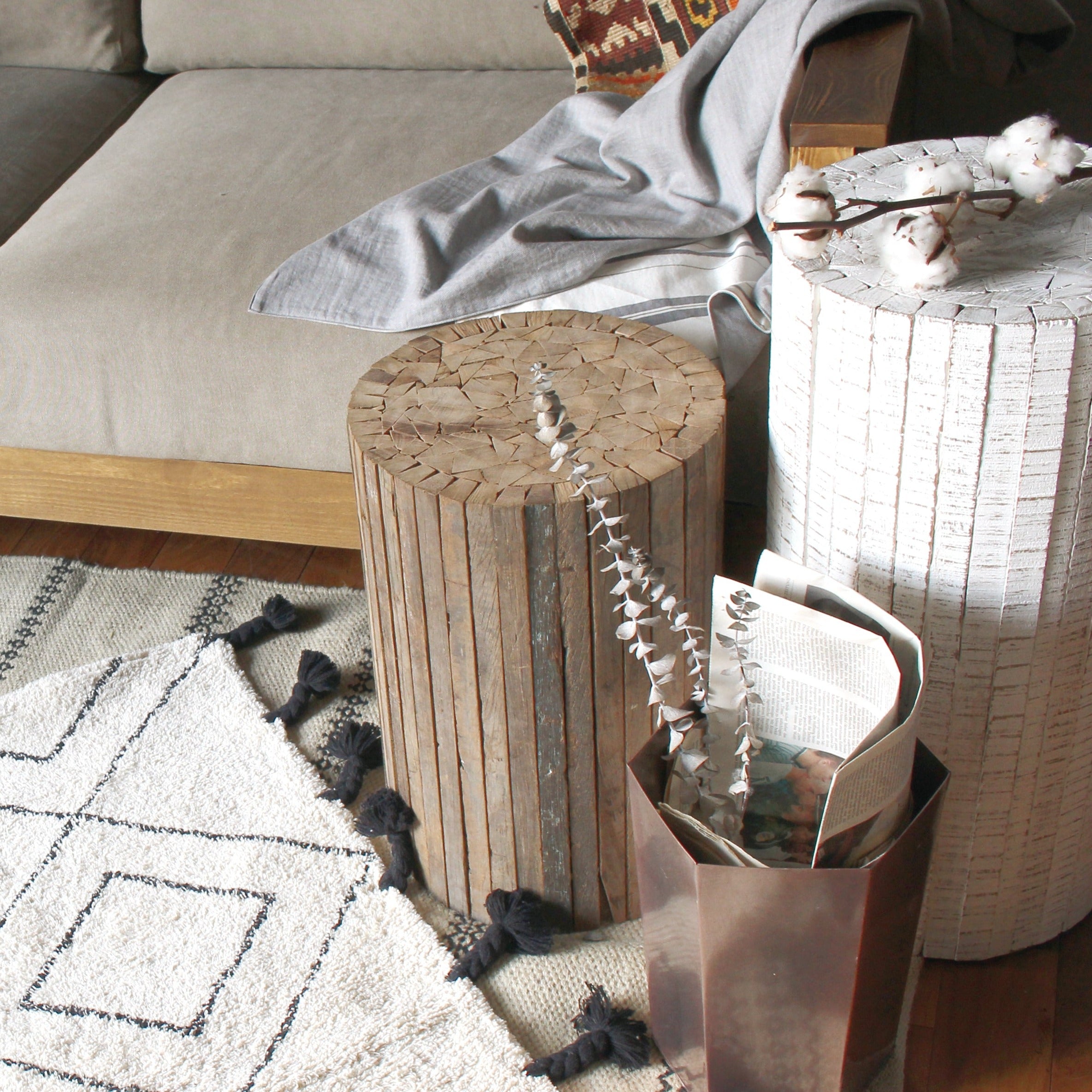 Collected-wood round high stool