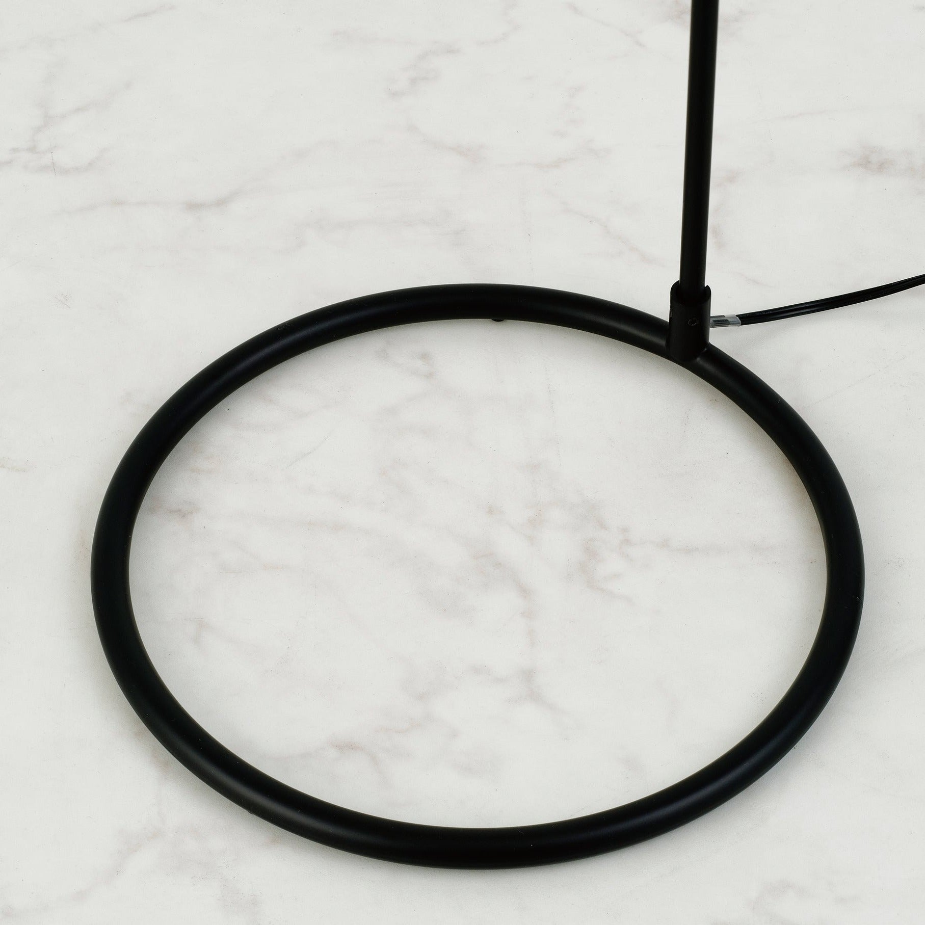 Dona|FLOOR LIGHT