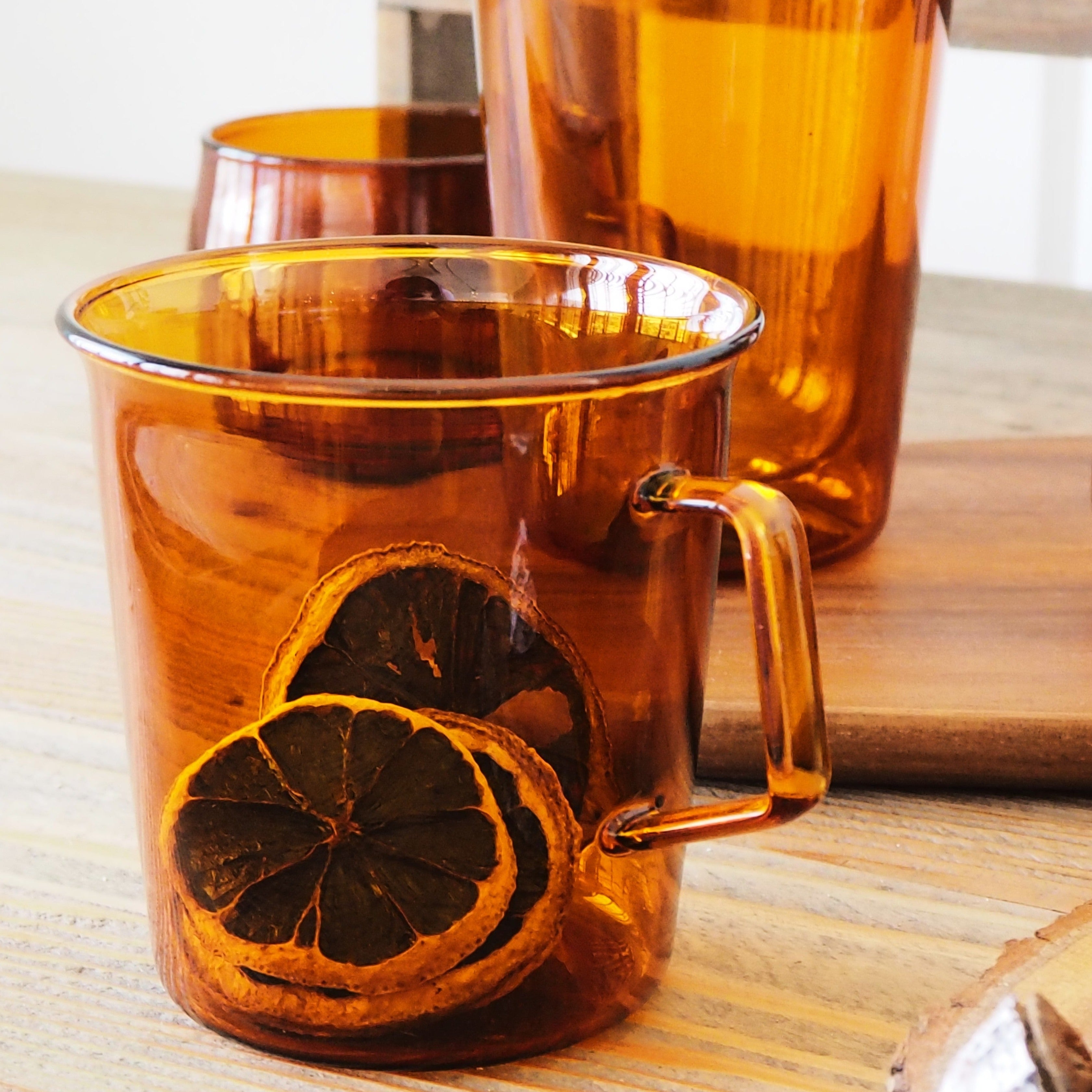 AMBER GLASS