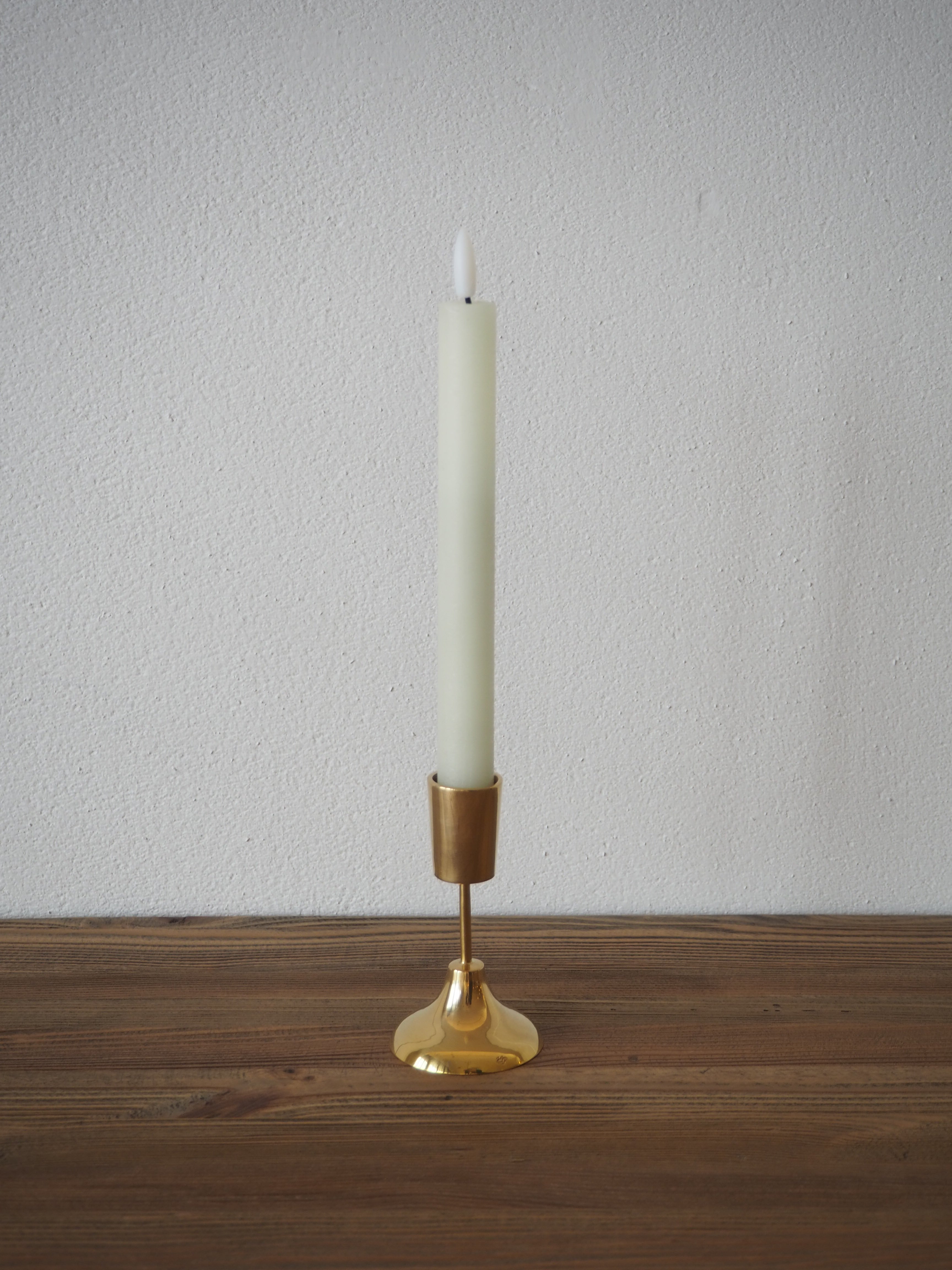 BRASS CANDLE HOLDER STAND
