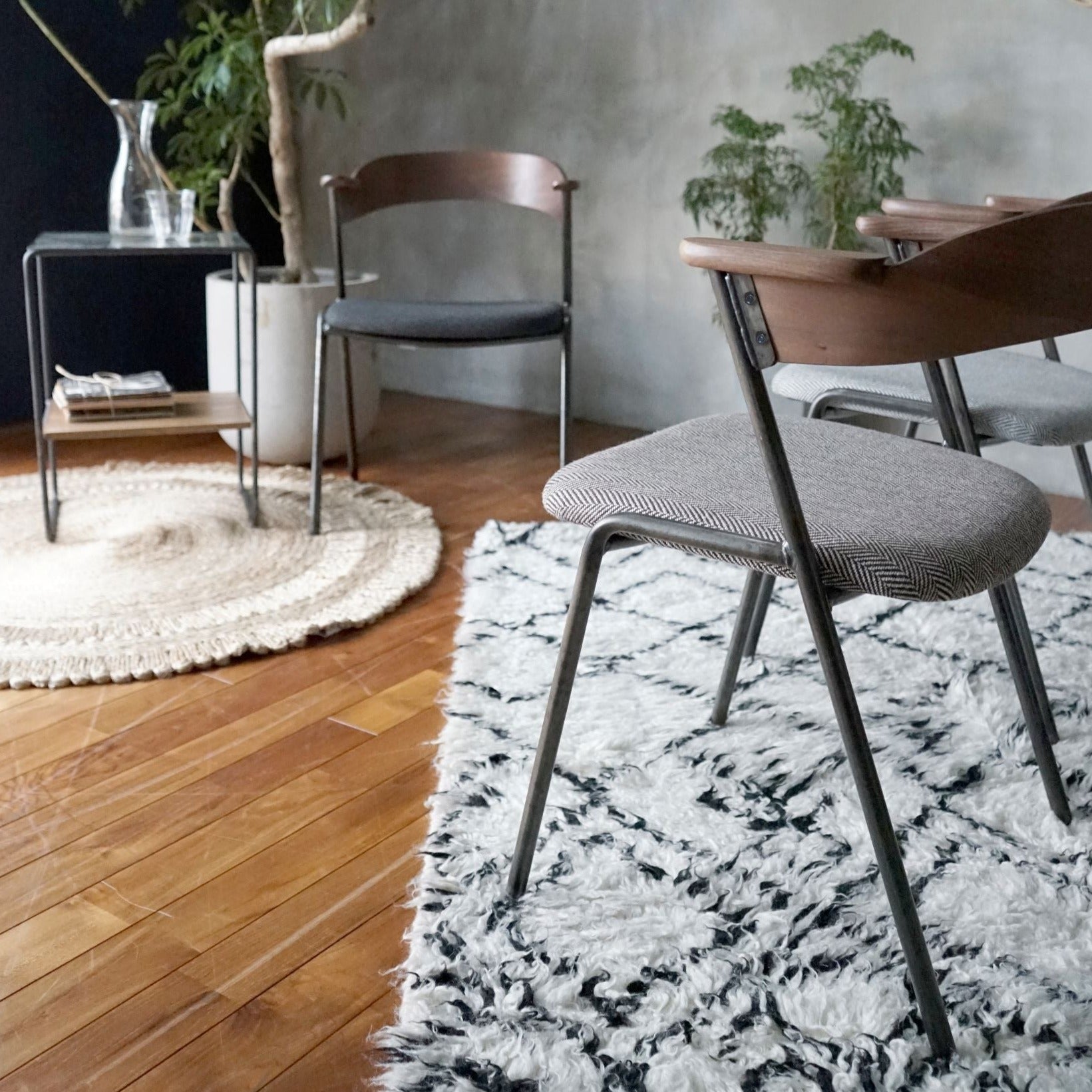 danis short arm chair WN fabric