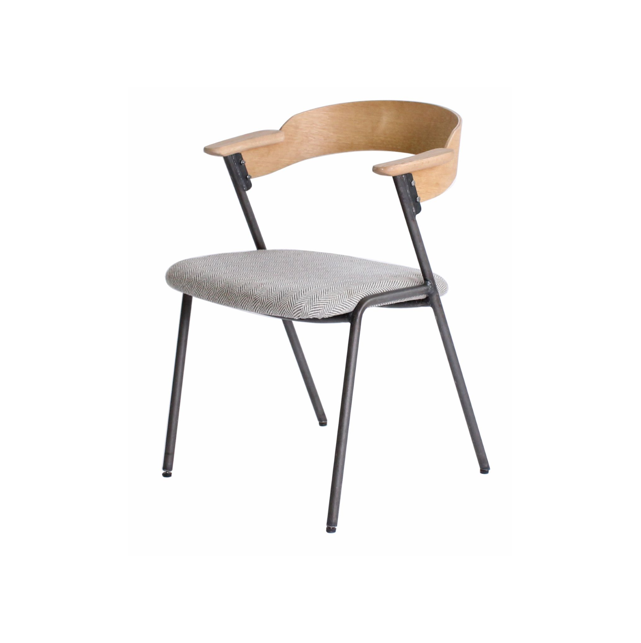 danis short arm chair NT fabric