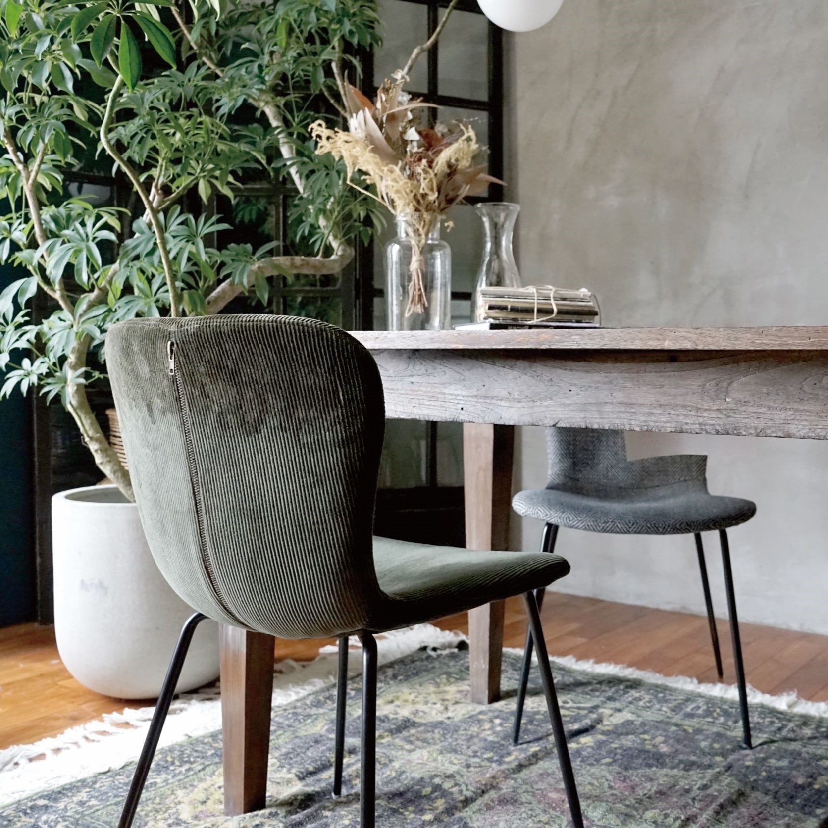 zip design chair herringbone