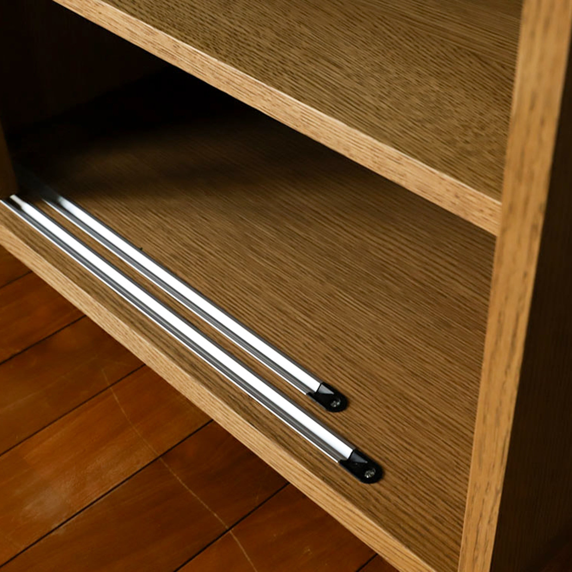 ナチュラルヴィンテージなキャビネット