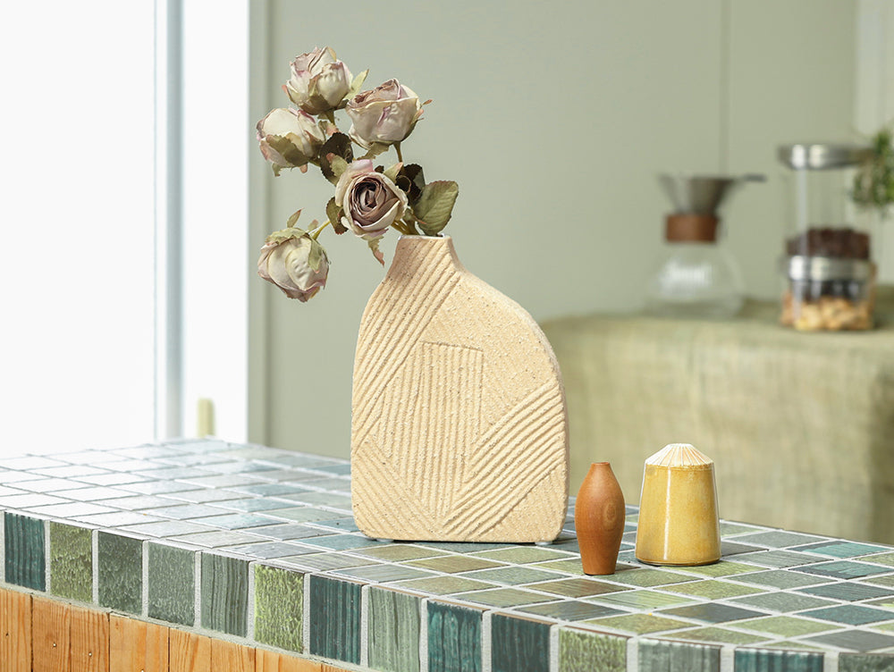 deser flower vase mardin