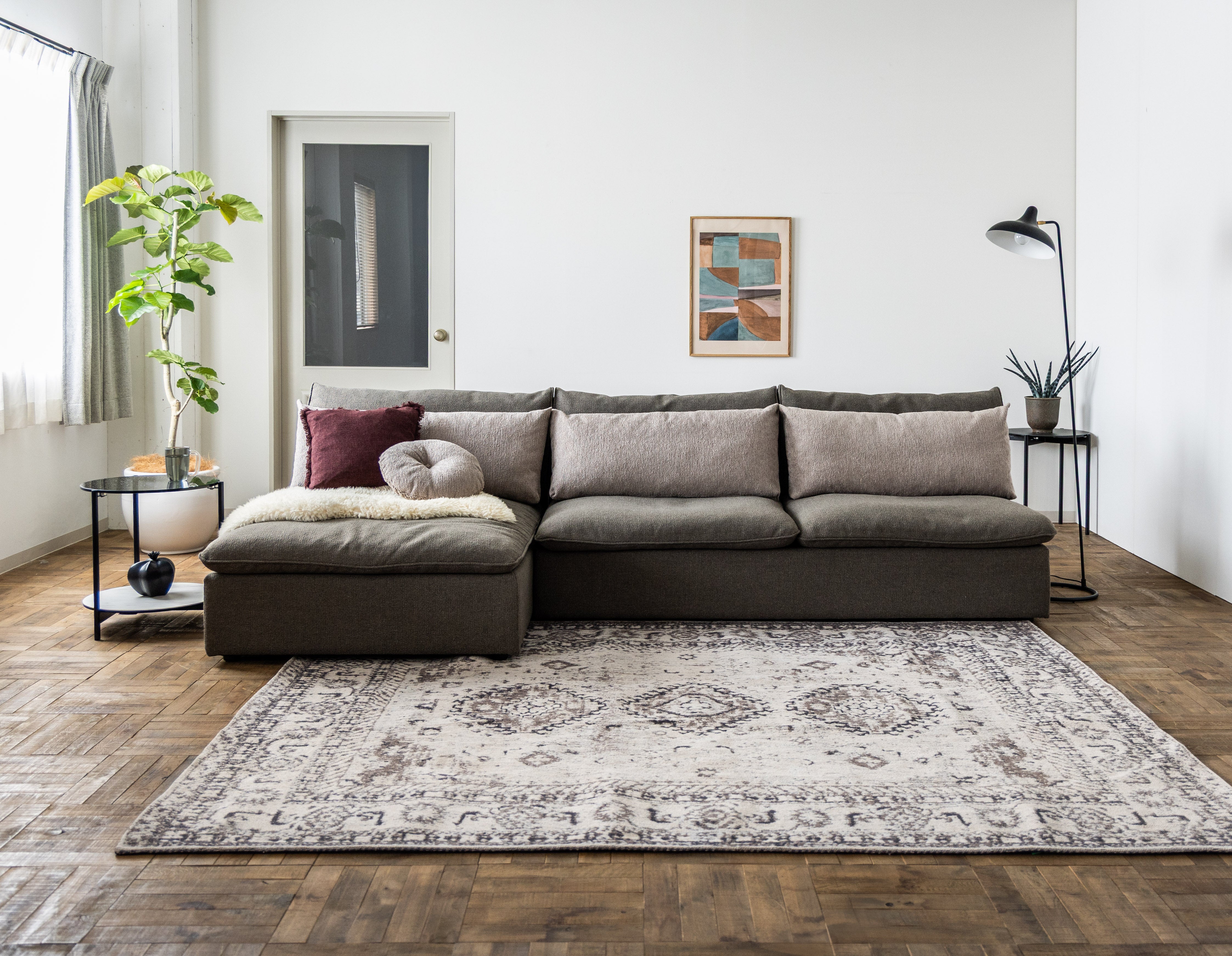 UNIT SOFA