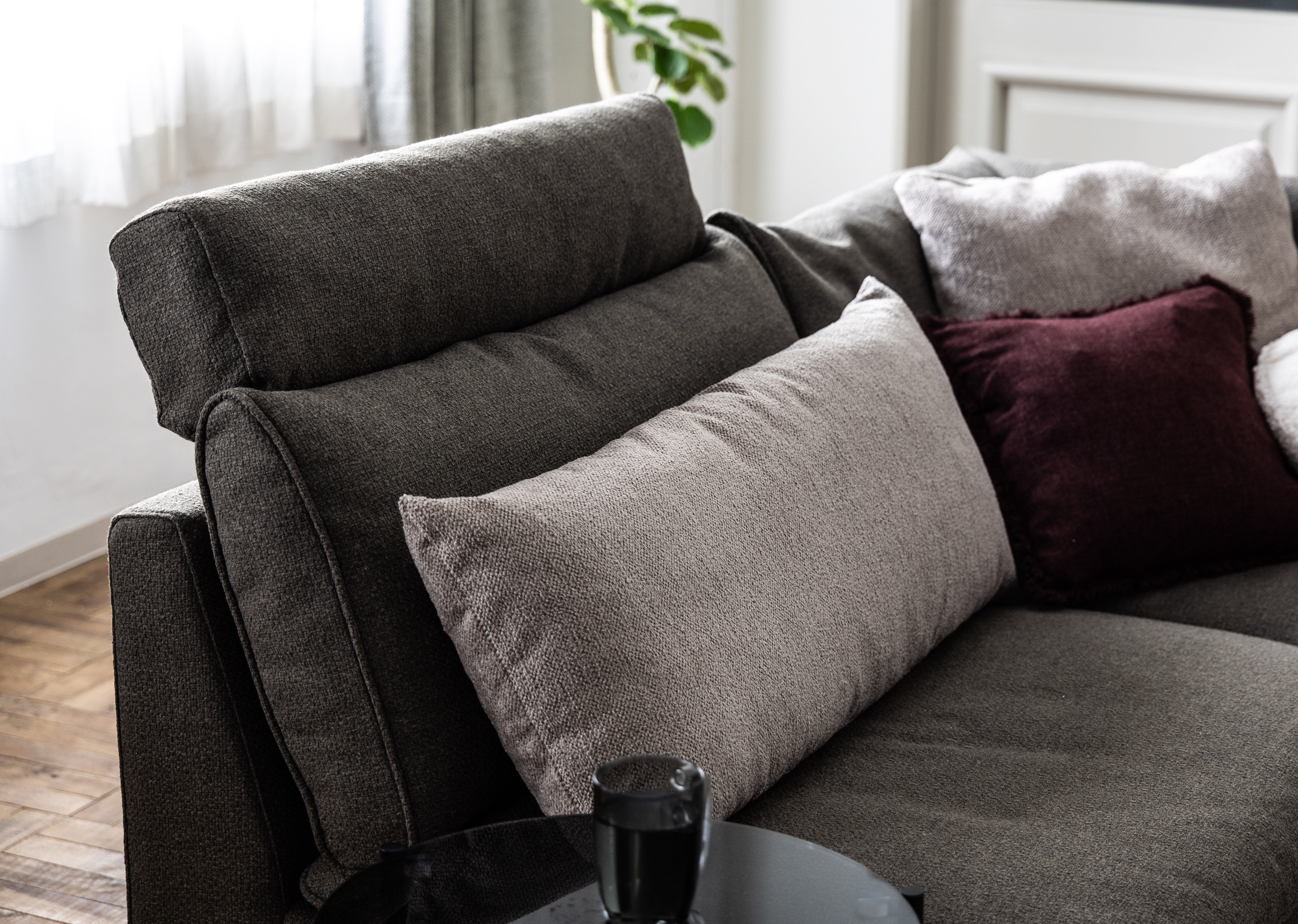 SOFA HEAD REST