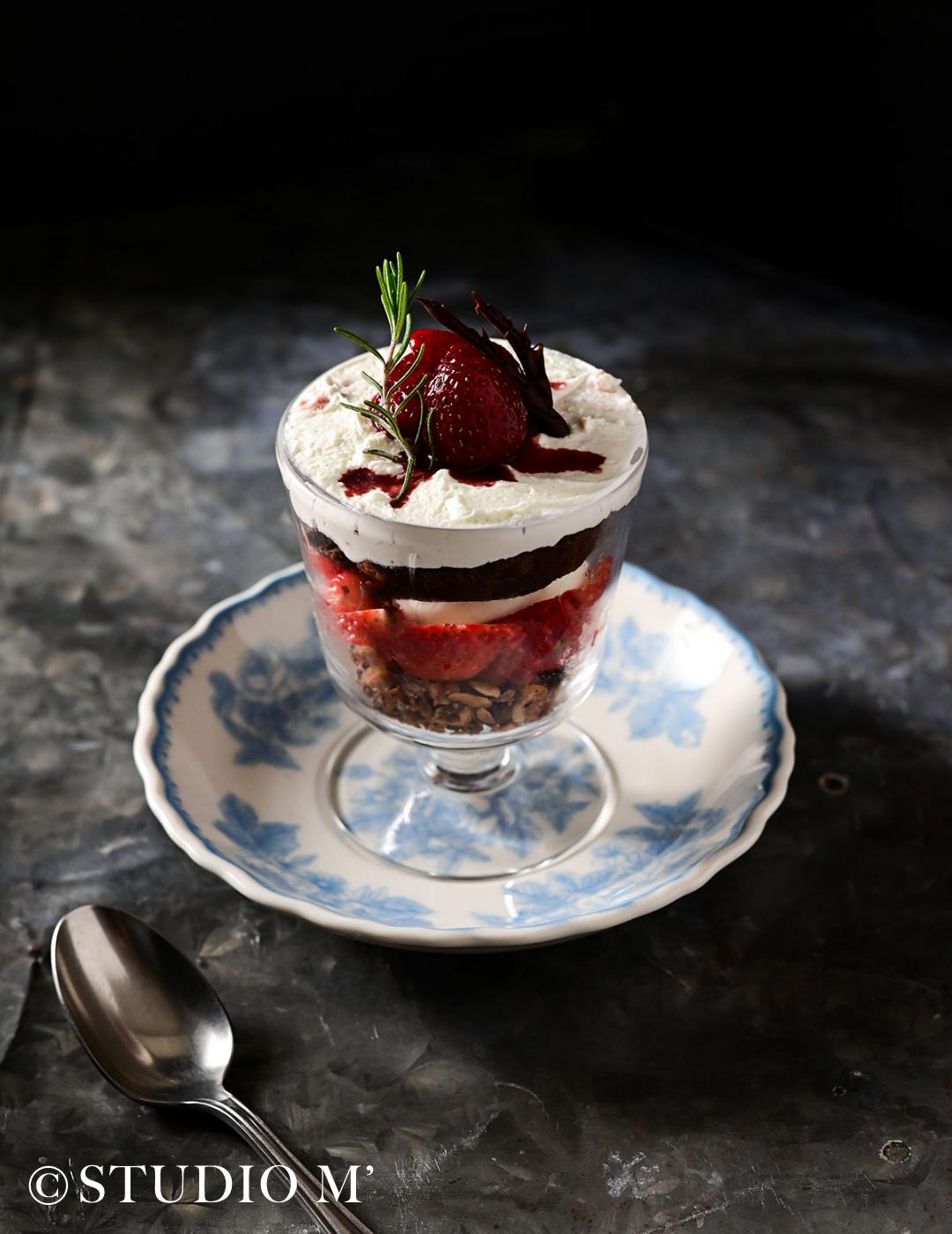 Hand Made Glass Goblet ｜studio m'