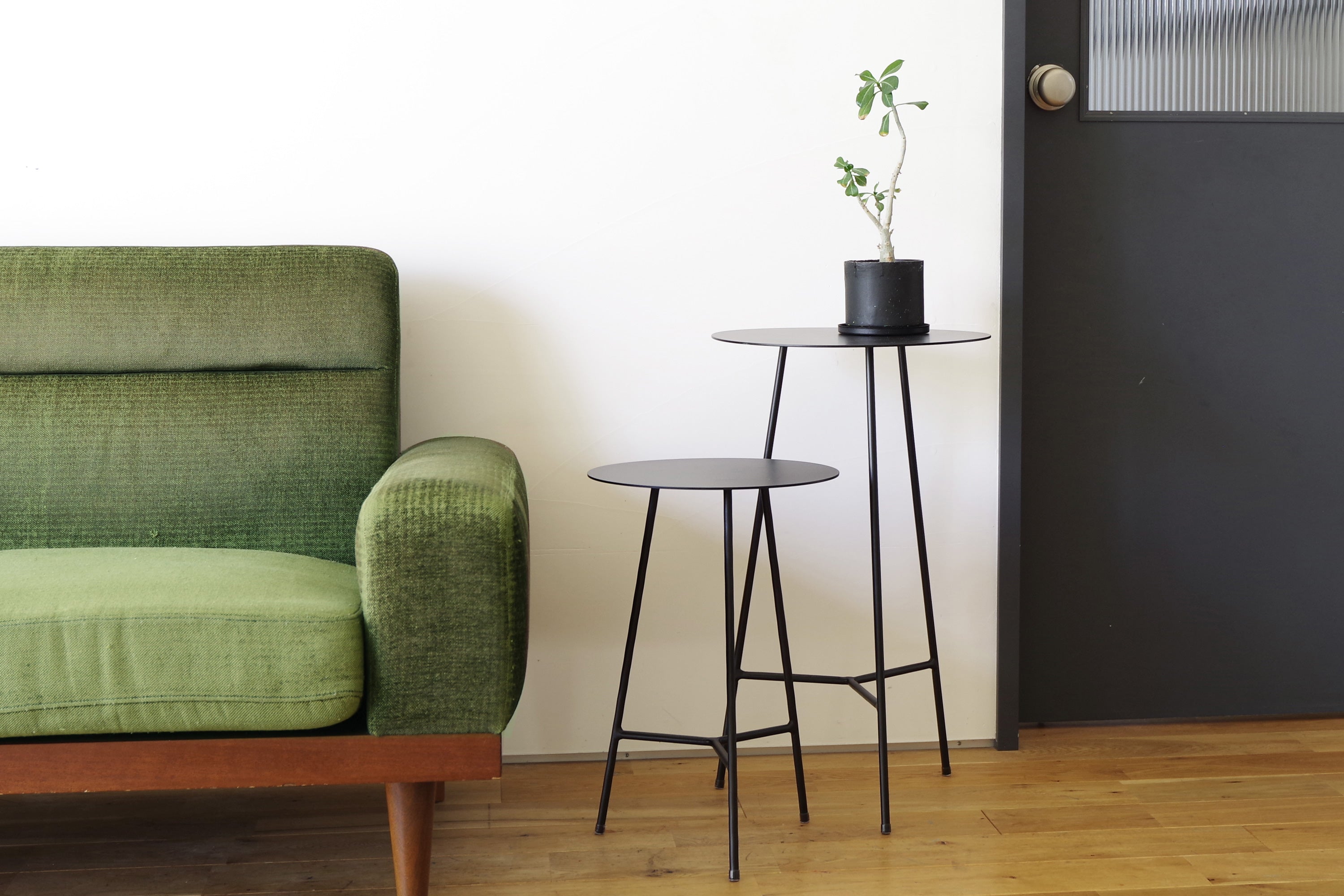 SIDE TABLE
