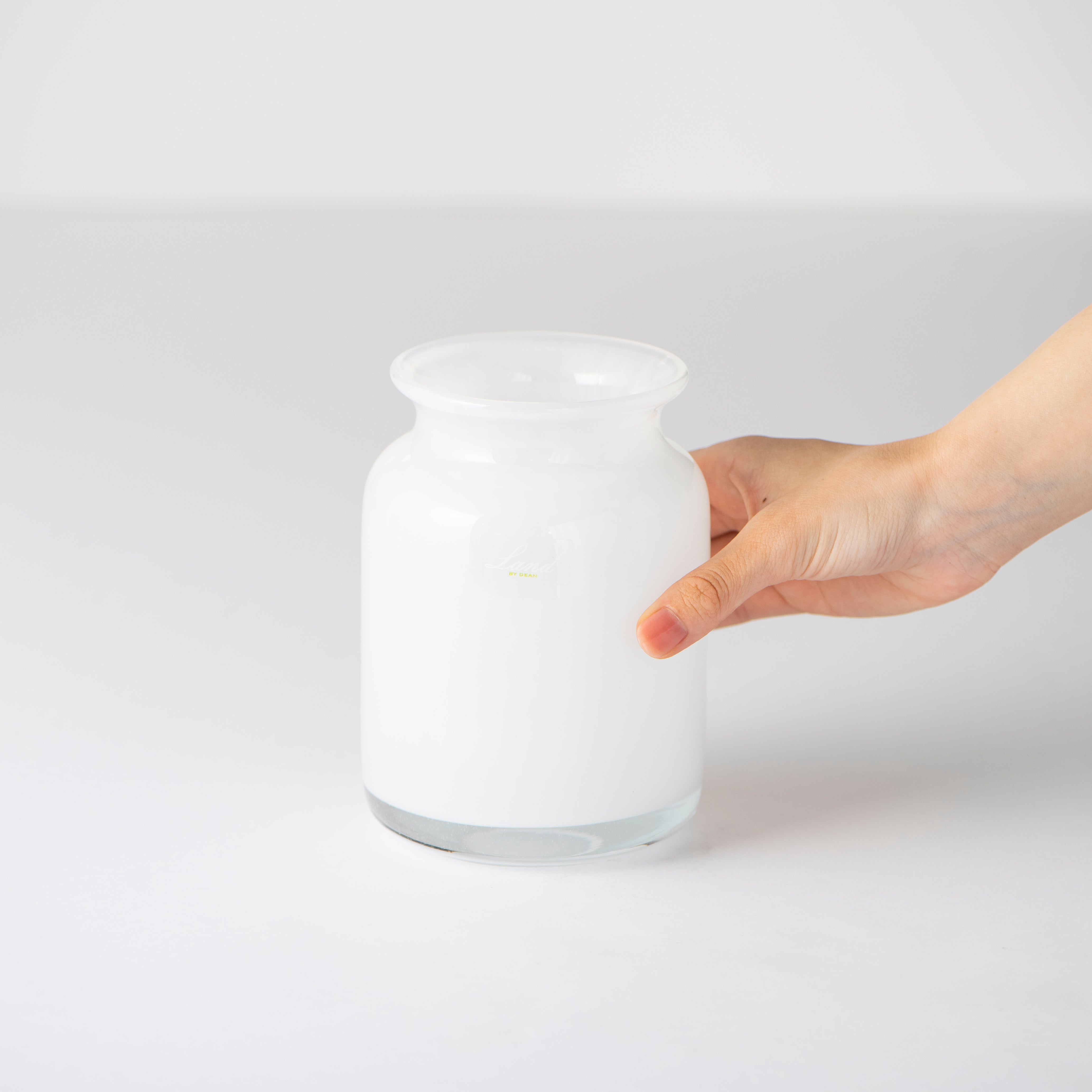 Bern H14.5 ホワイト｜Henry Dean