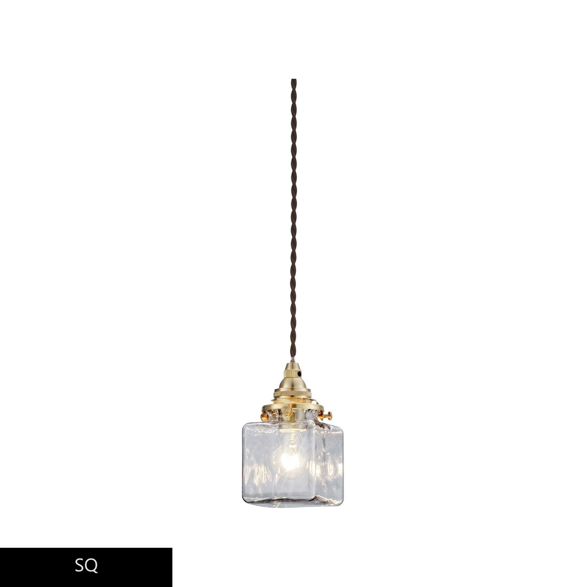 PENDANT LIGHT