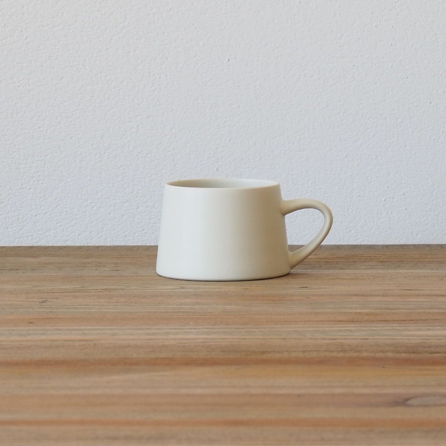 flat mug S｜KANEAKI SAKAI POTTERY