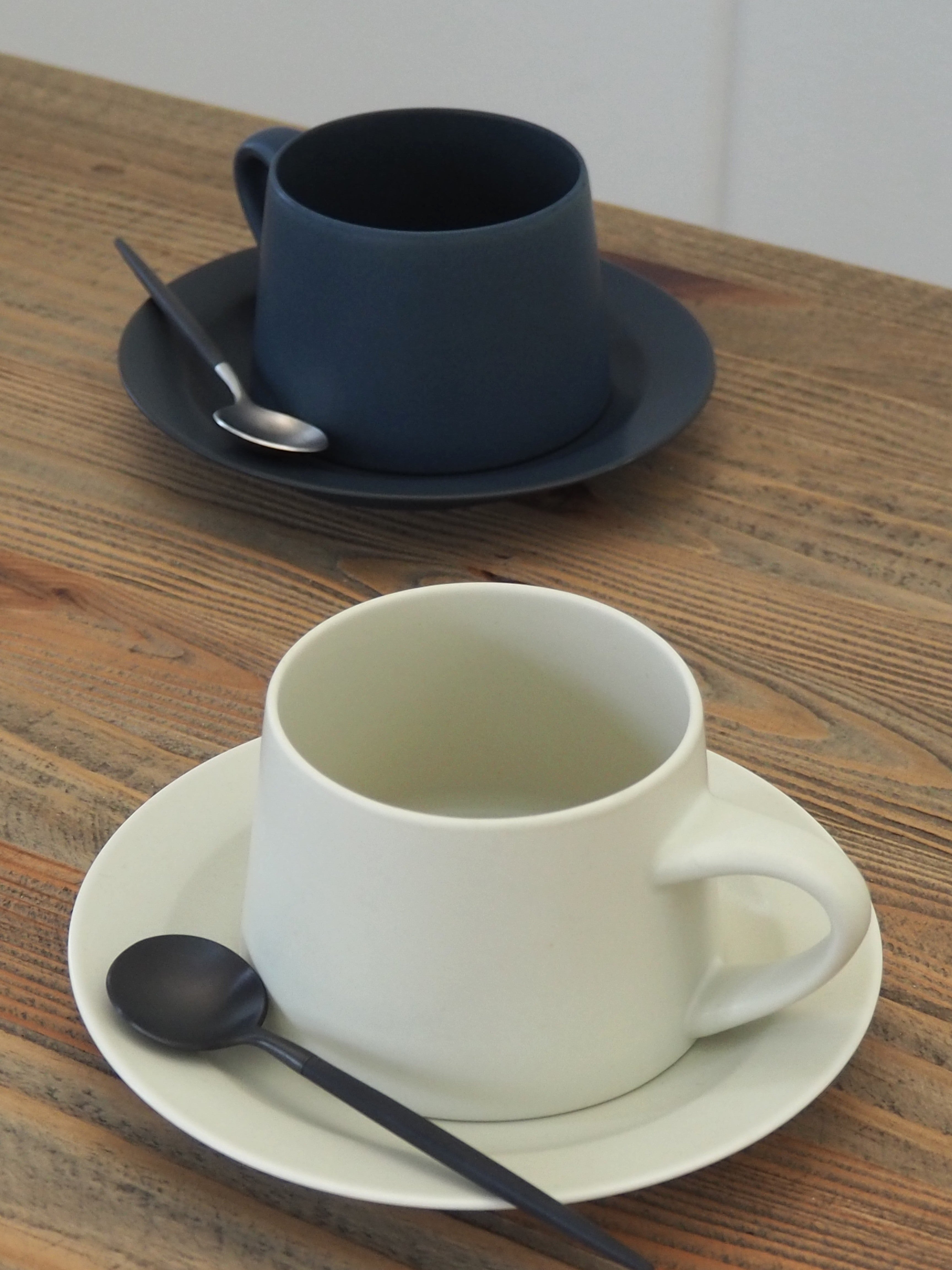 GOA Black Black｜Cutipol