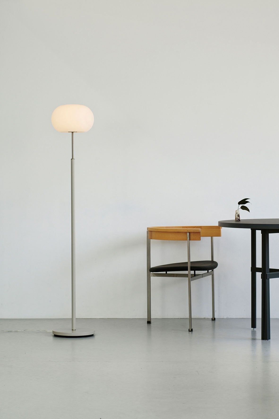 Melander｜FLOOR LIGHT