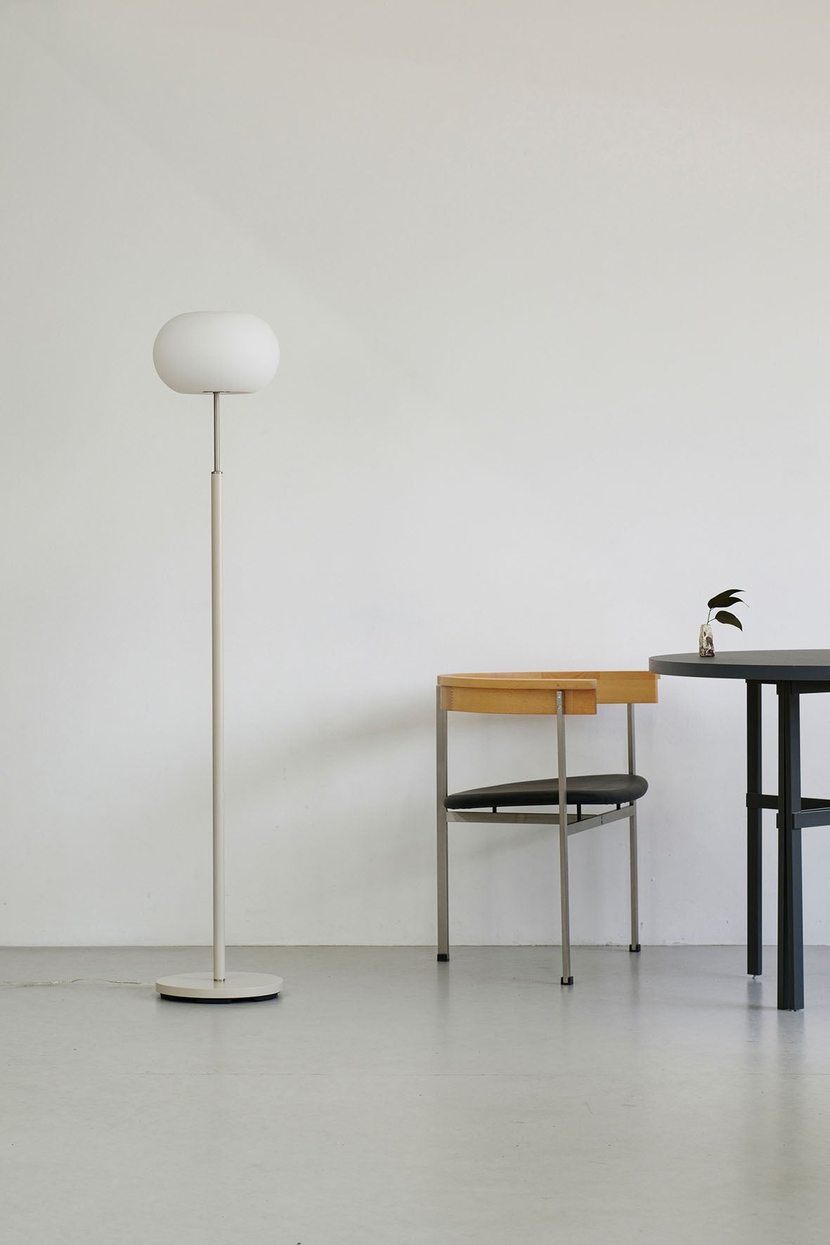 Melander｜FLOOR LIGHT