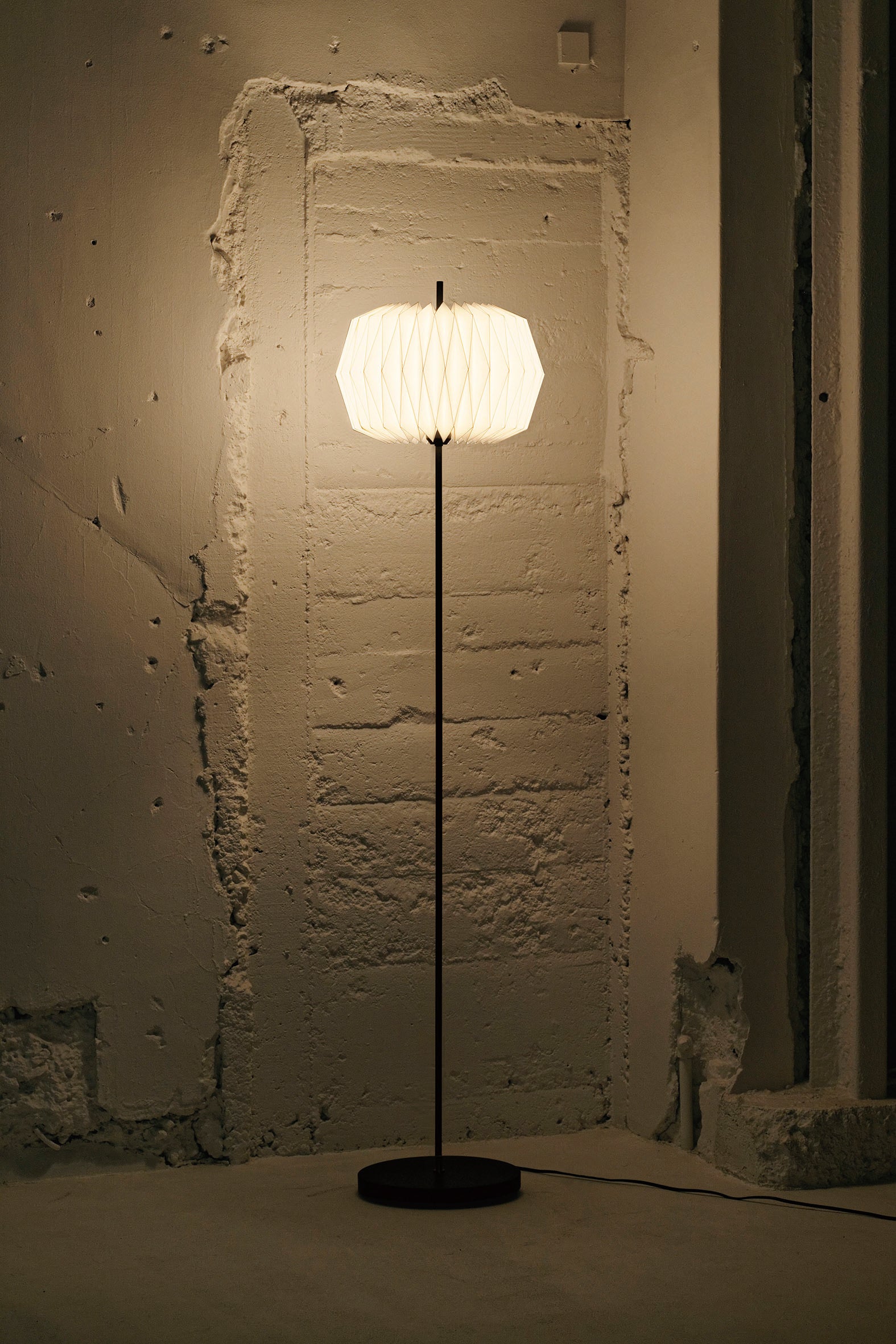 Osk｜FLOOR LIGHT