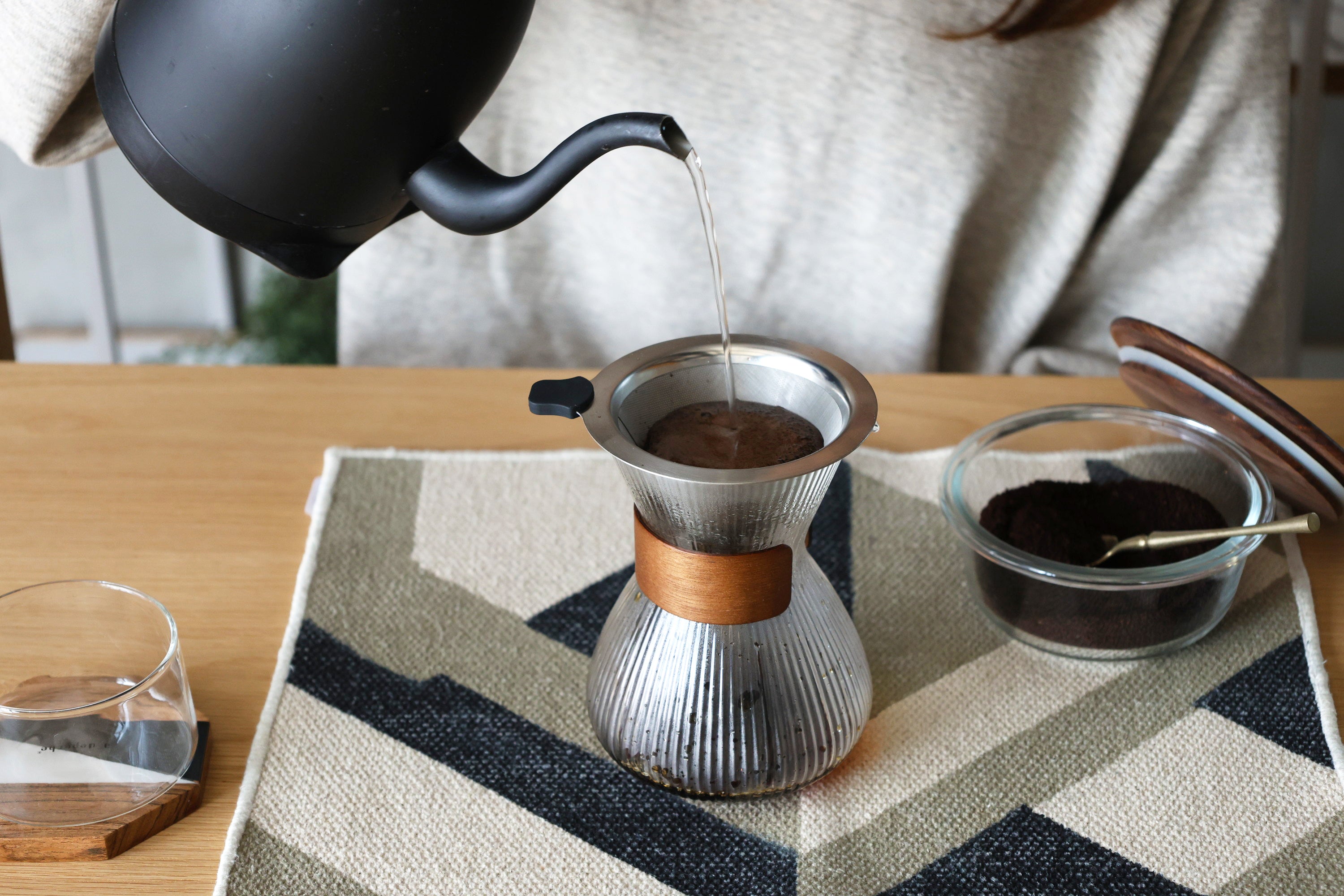 noon_coffee_carafe__3.jpg?v=