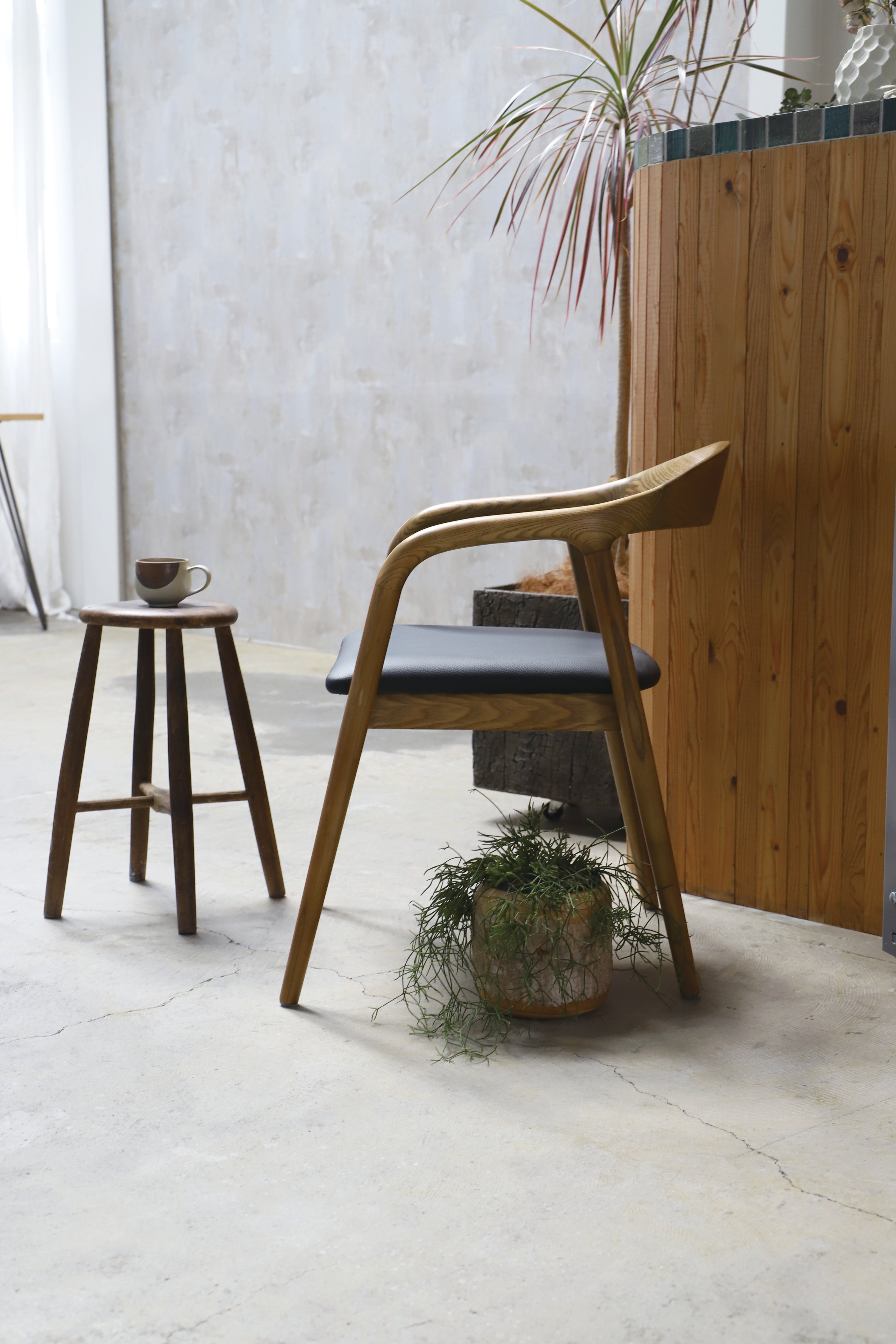 shave chair ash brown