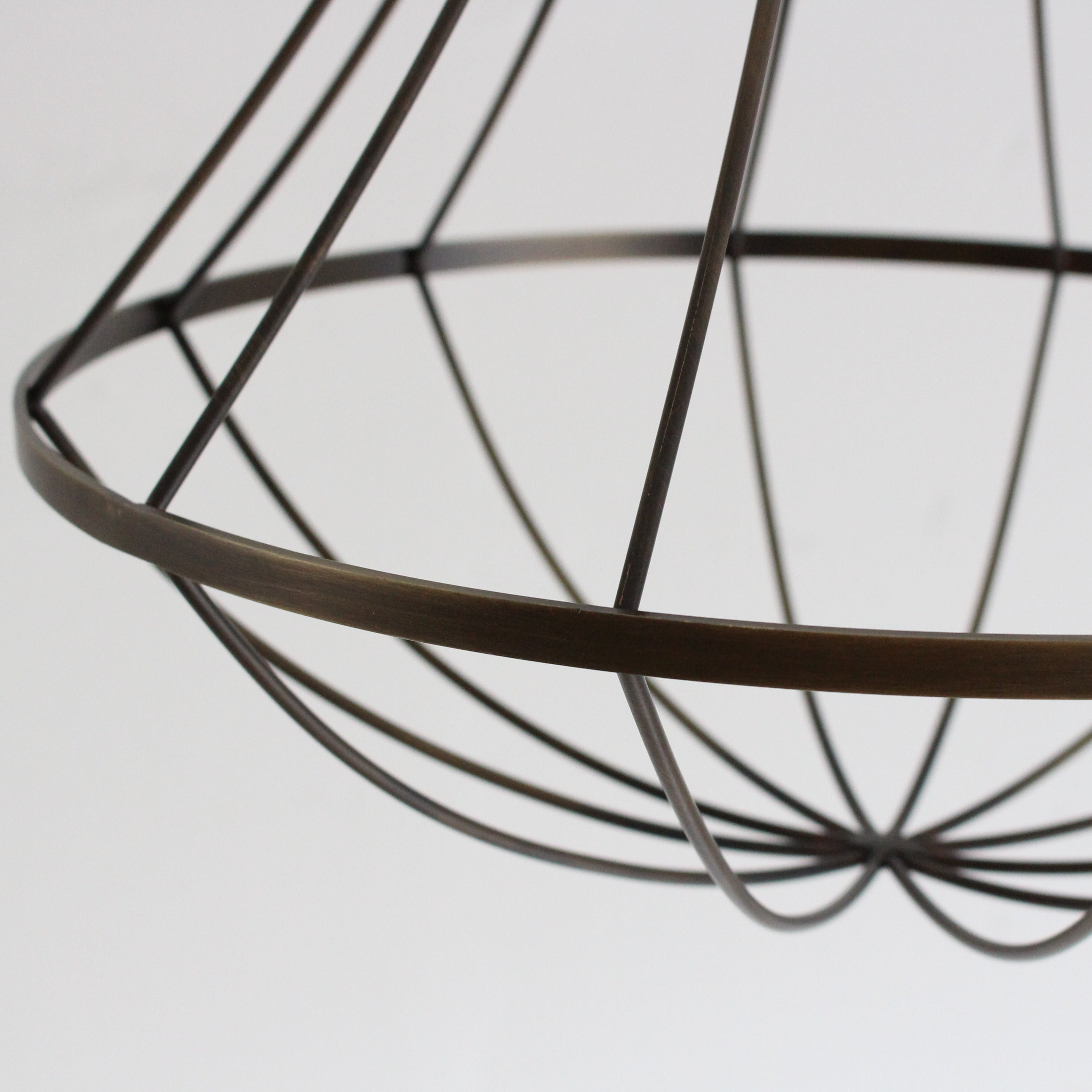 PENDANT LIGHT