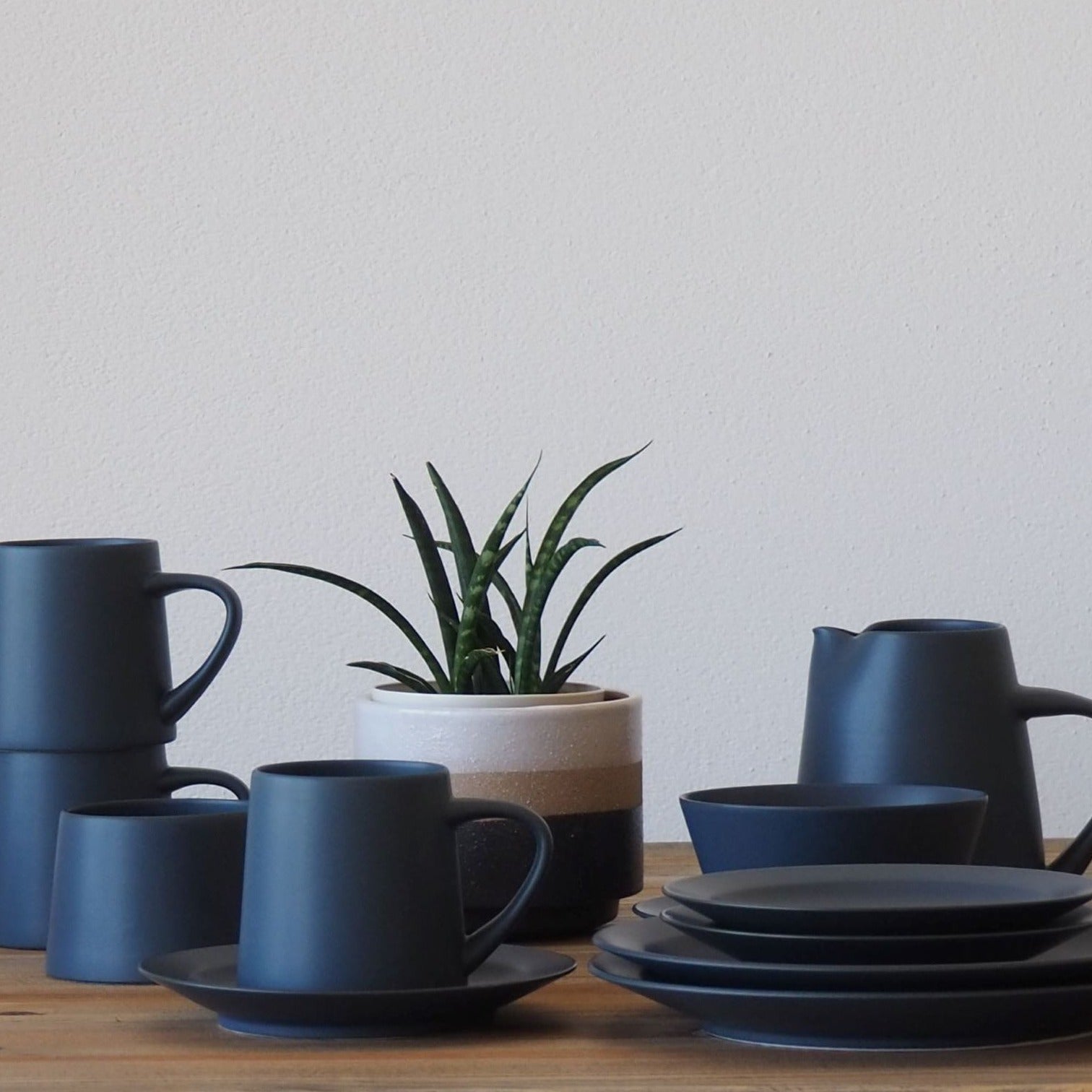 KANEAKI SAKAI POTTERY flat mug＆jug